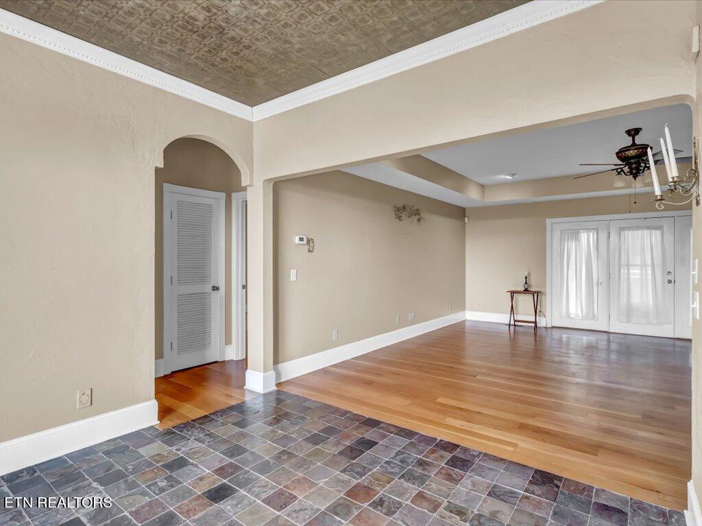 1122 Piney Mountain Rd