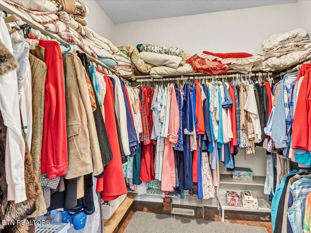 1122 Piney Mountain Rd