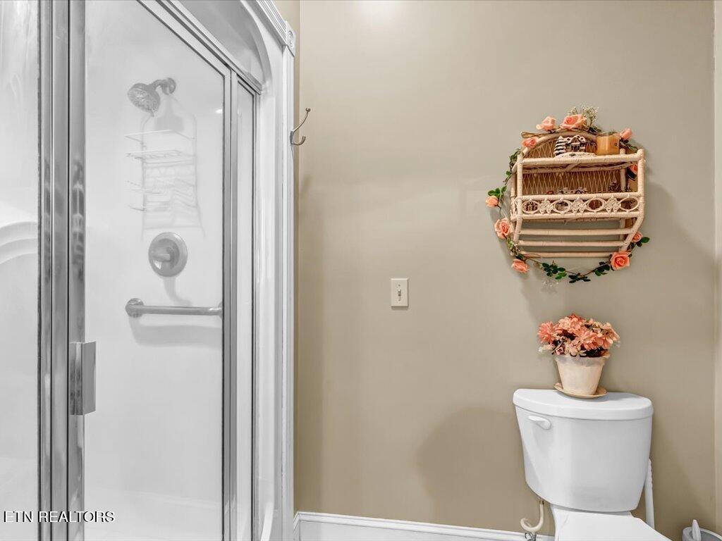 1122 Piney Mountain Rd