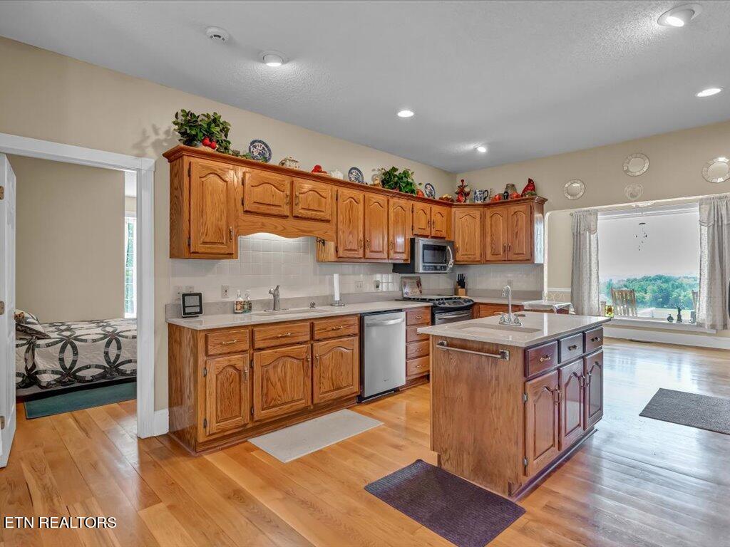 1122 Piney Mountain Rd