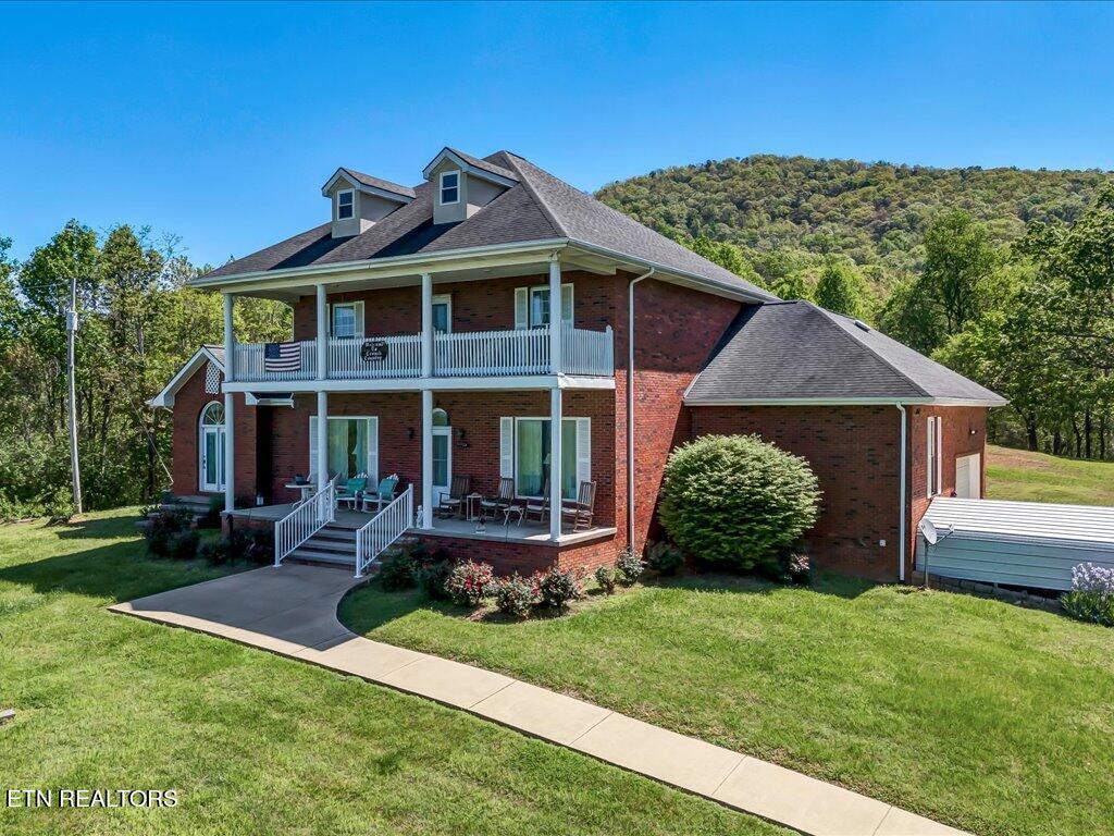 1122 Piney Mountain Rd