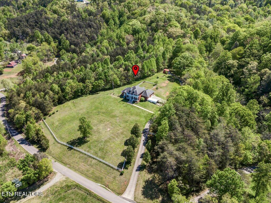 1122 Piney Mountain Rd