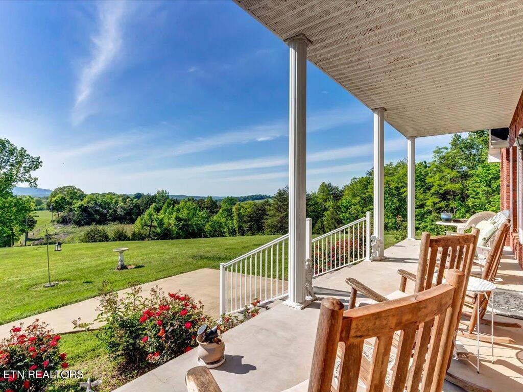 1122 Piney Mountain Rd