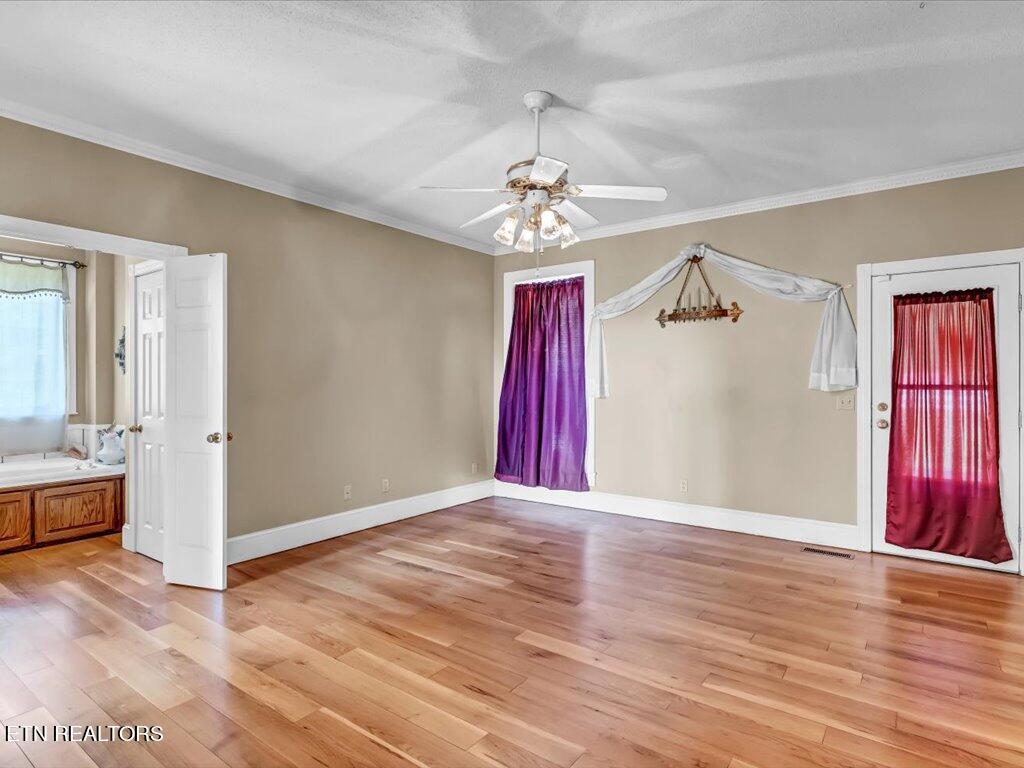 1122 Piney Mountain Rd