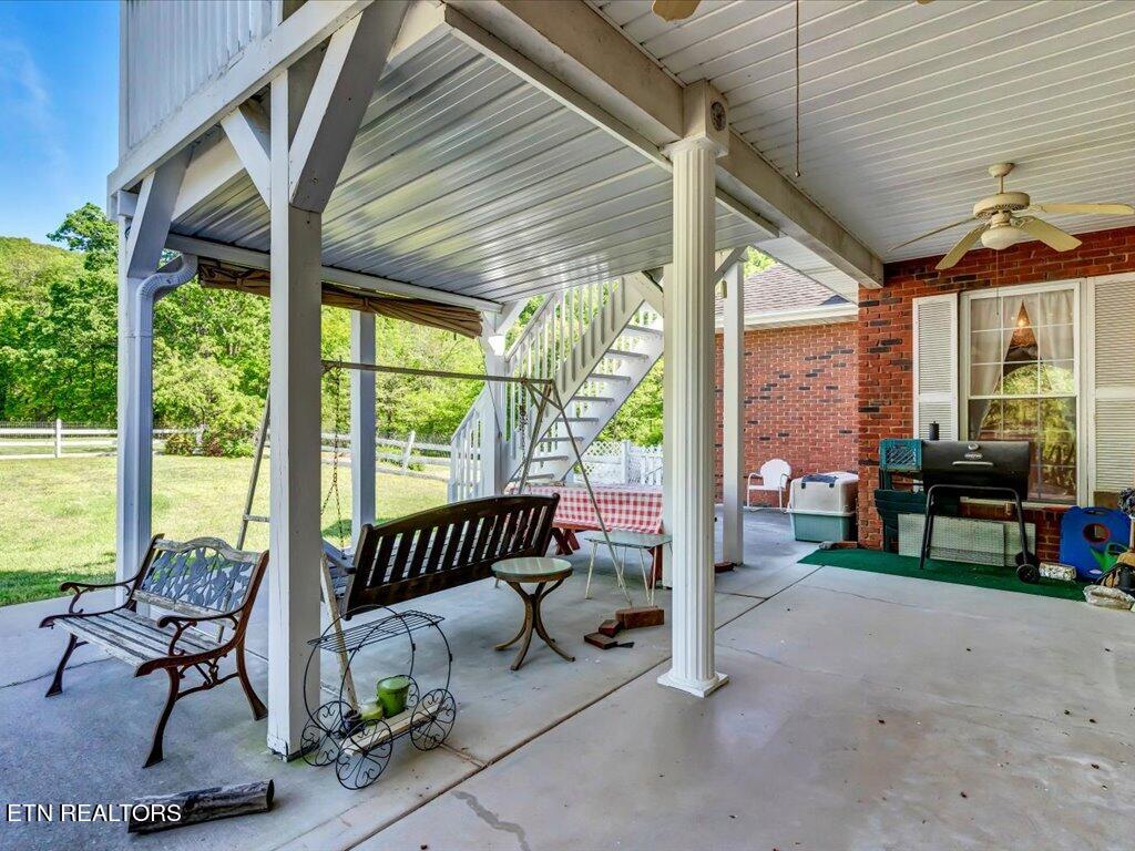 1122 Piney Mountain Rd