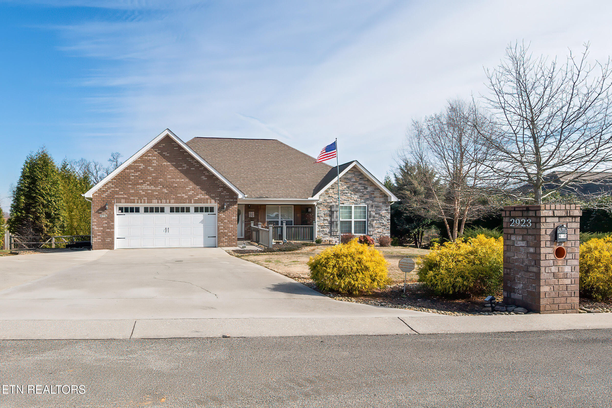 2923 Silver Brook Lane