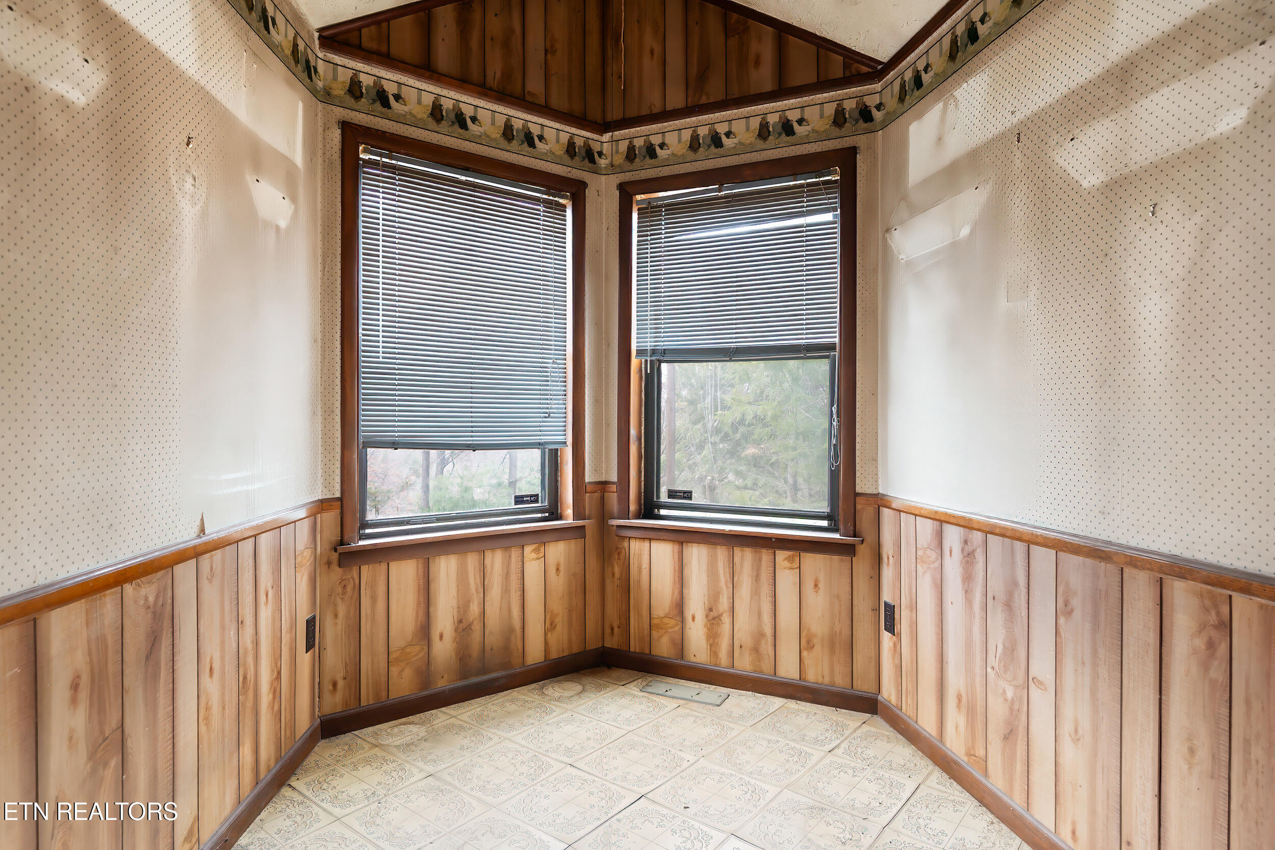 450 Stone Mountain Rd