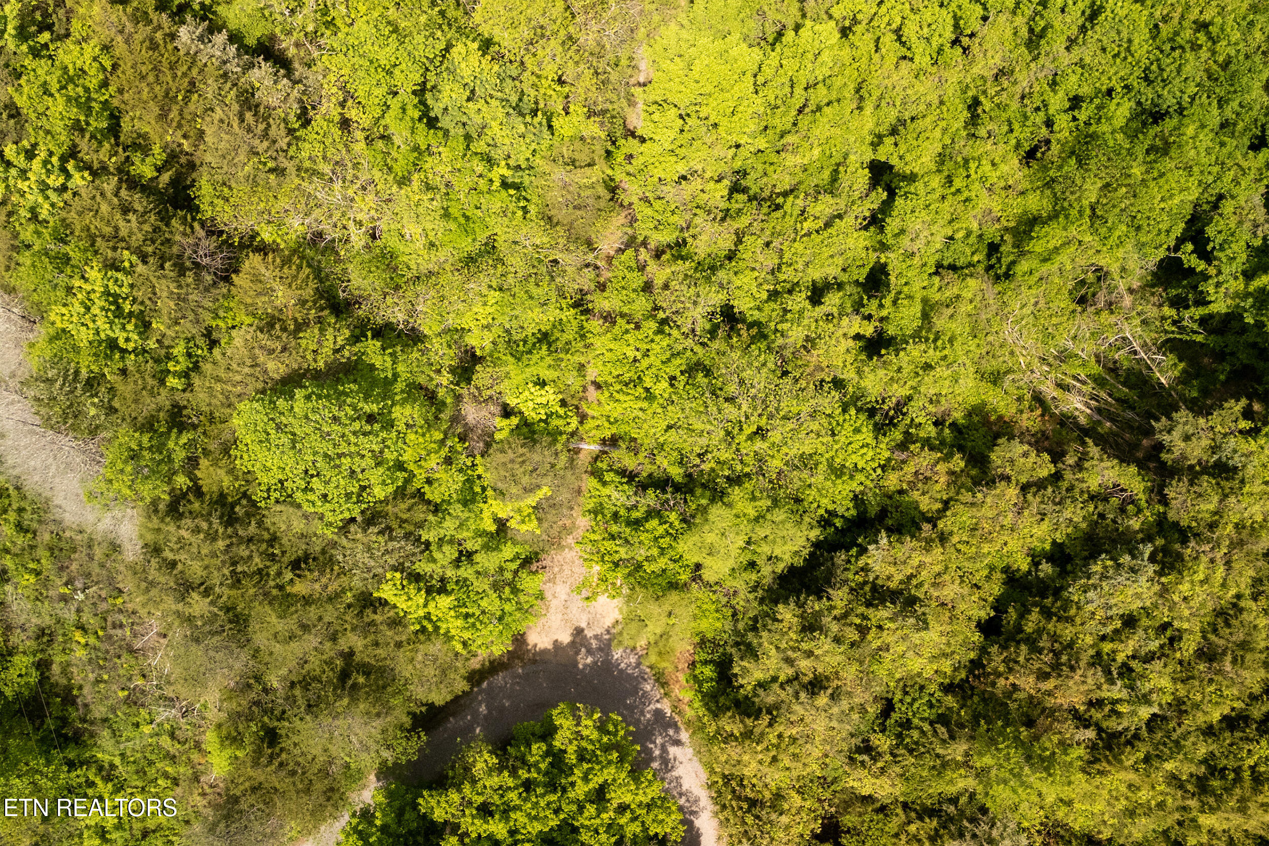 00 Henry Rd, Newport