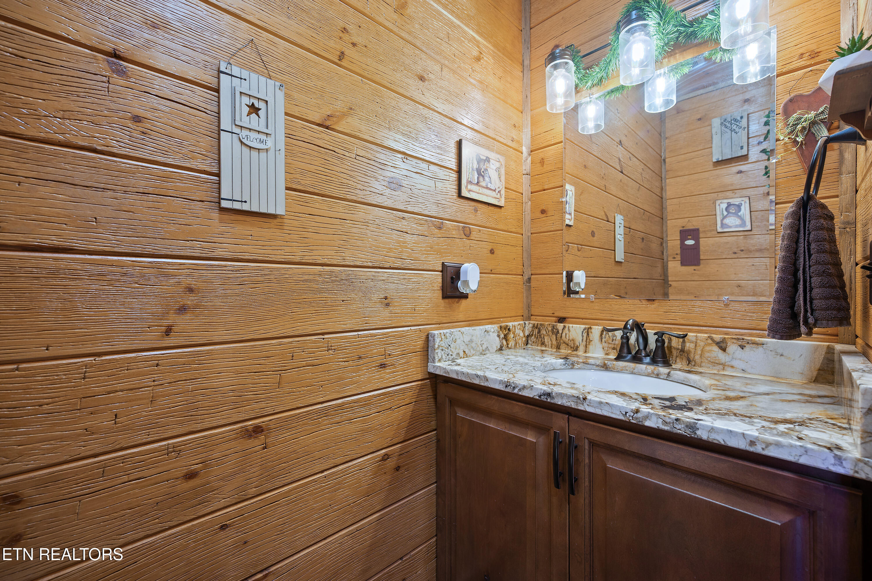 971 Critter Mountain Way