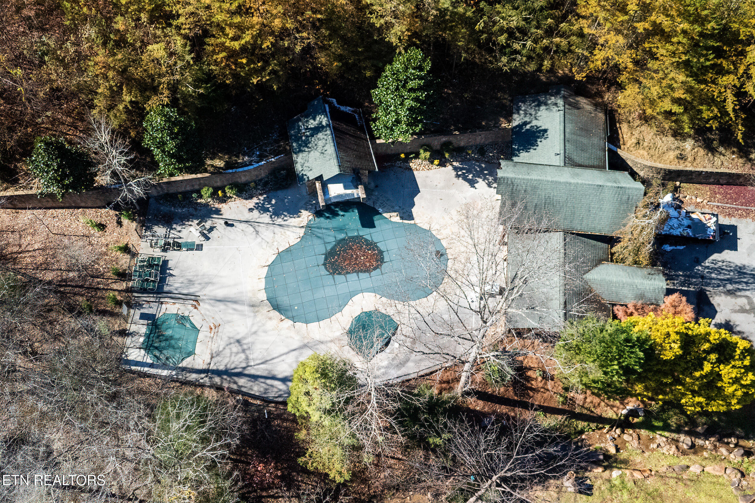 655 Gatlinburg Falls Way