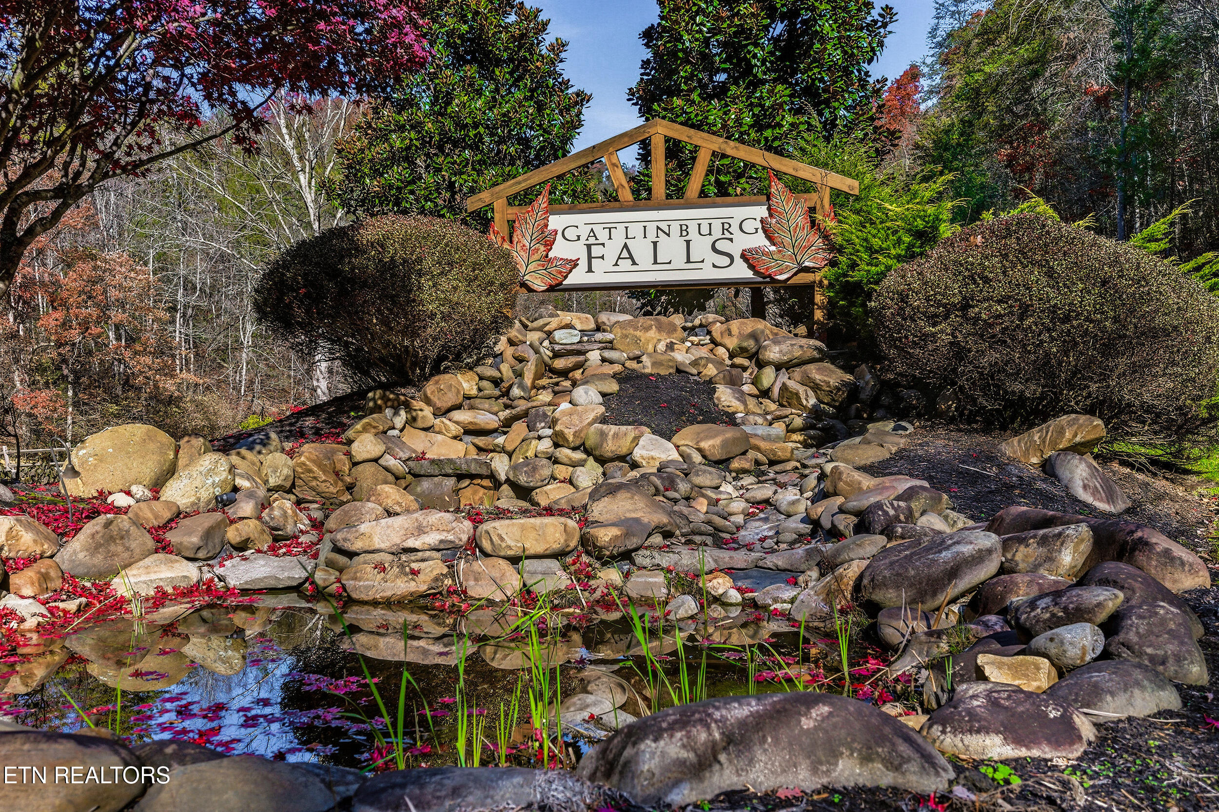 655 Gatlinburg Falls Way