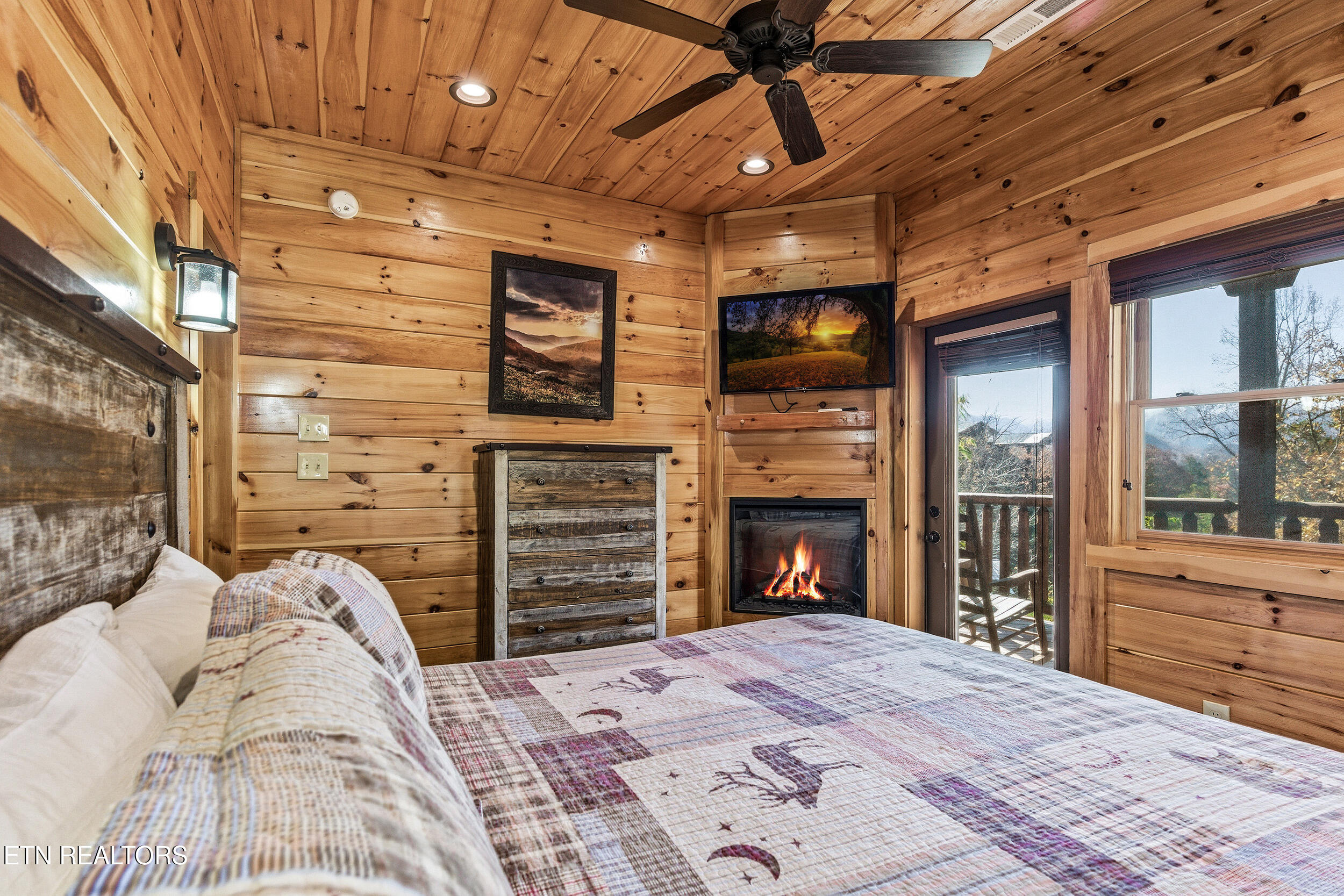 655 Gatlinburg Falls Way