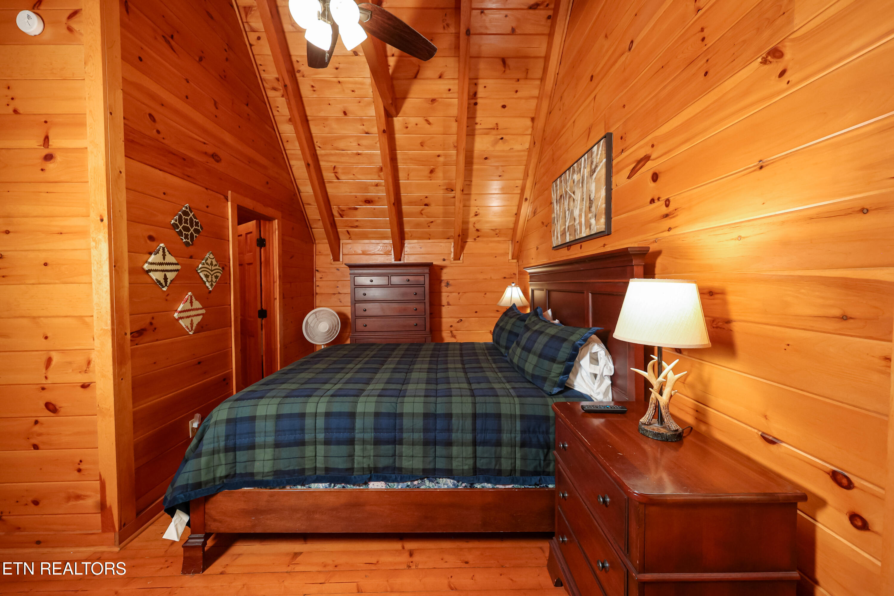 556 Wildwood Forest Way