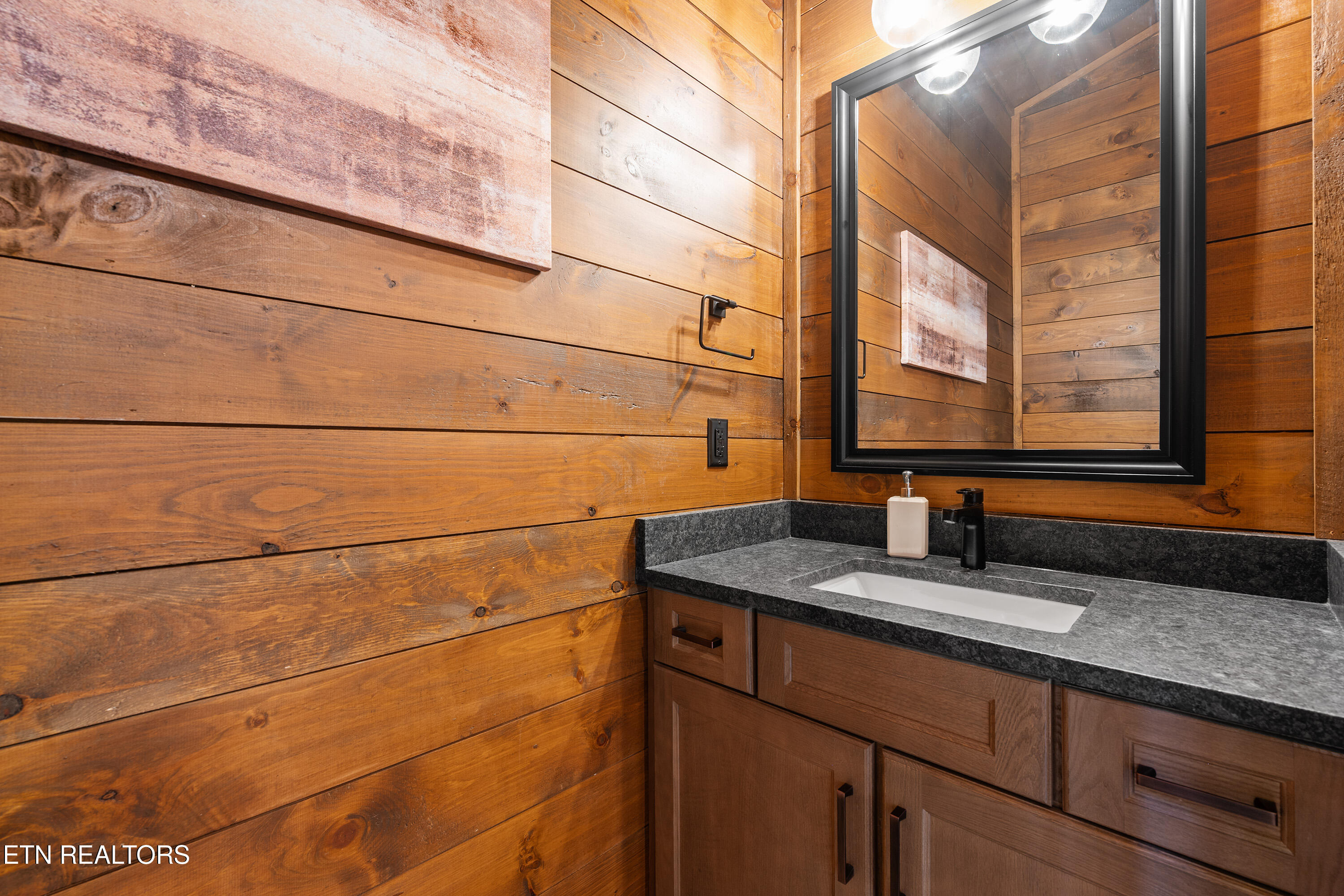 1613 Mitchell Farm Rd