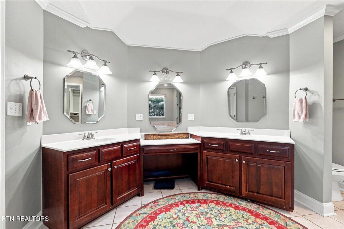 2360 Wild Pear Tr