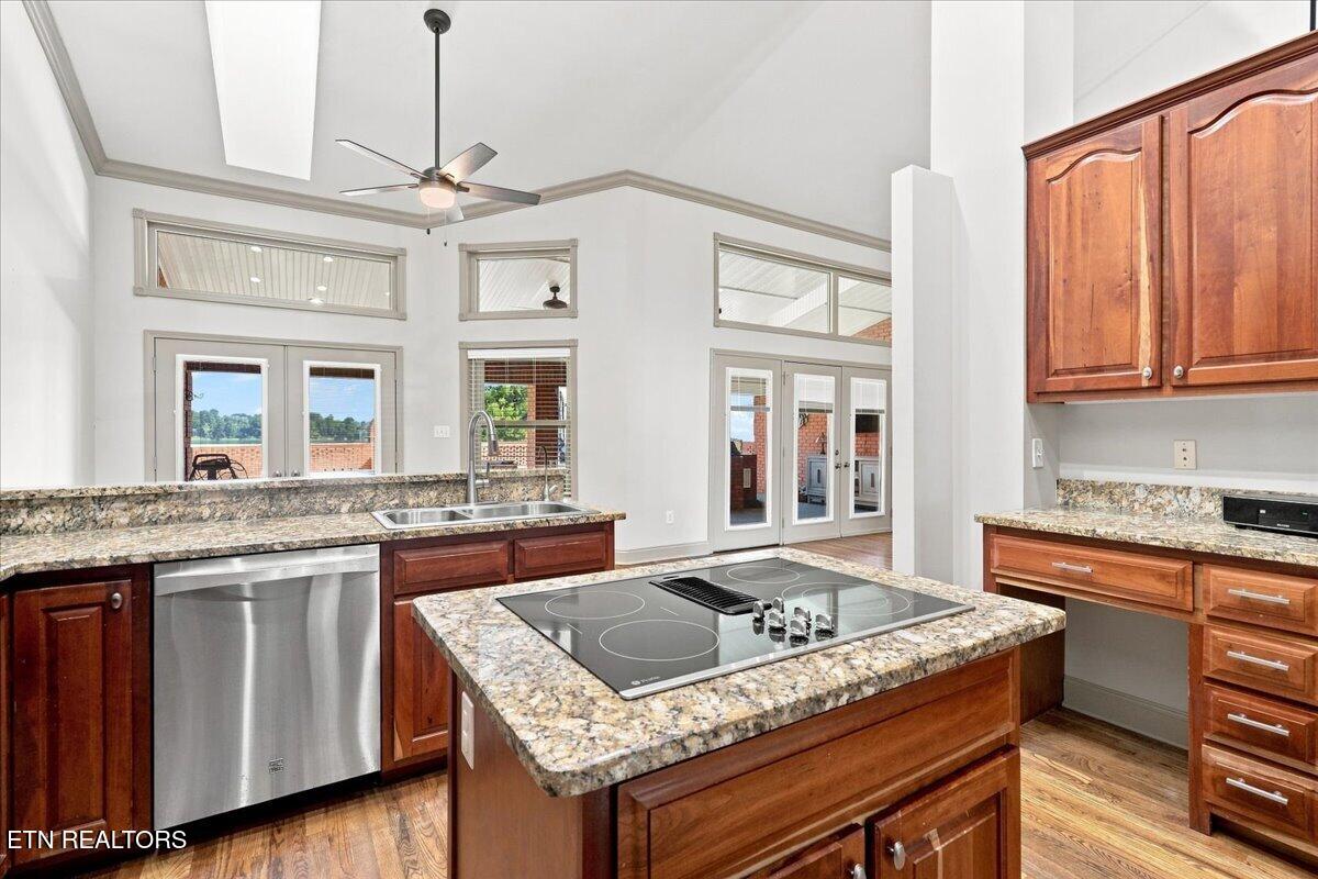2360 Wild Pear Tr