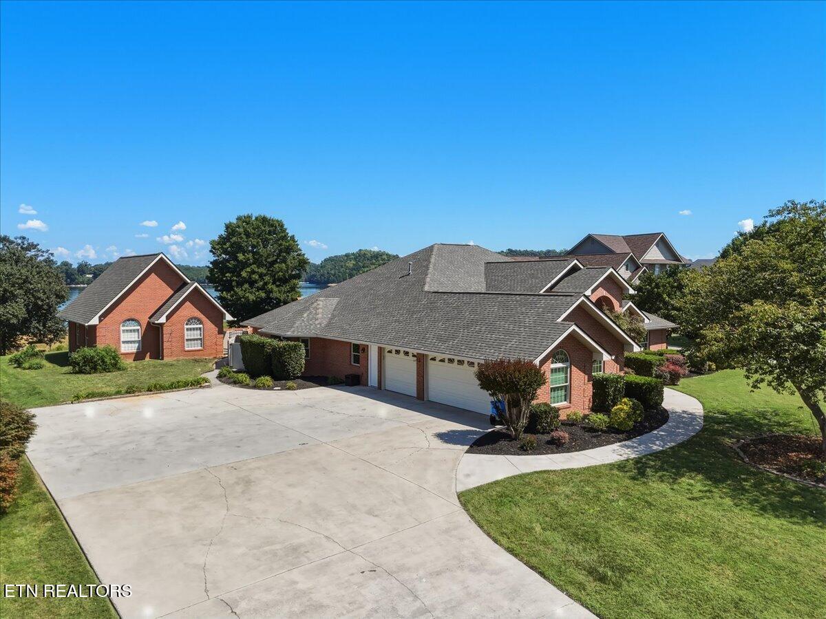 2360 Wild Pear Tr