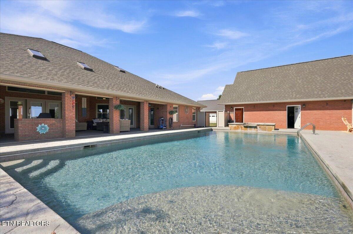 2360 Wild Pear Tr