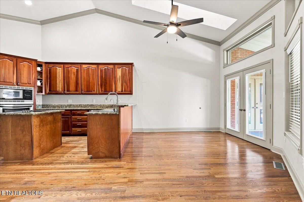 2360 Wild Pear Tr