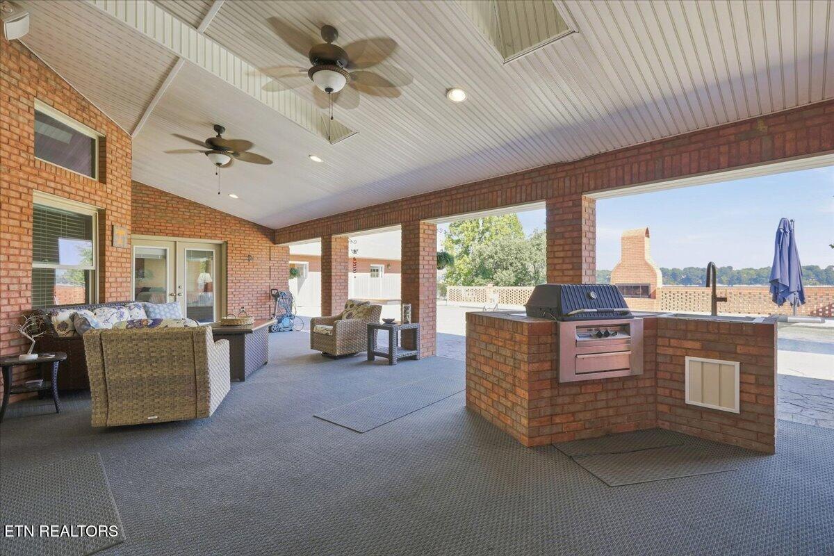 2360 Wild Pear Tr