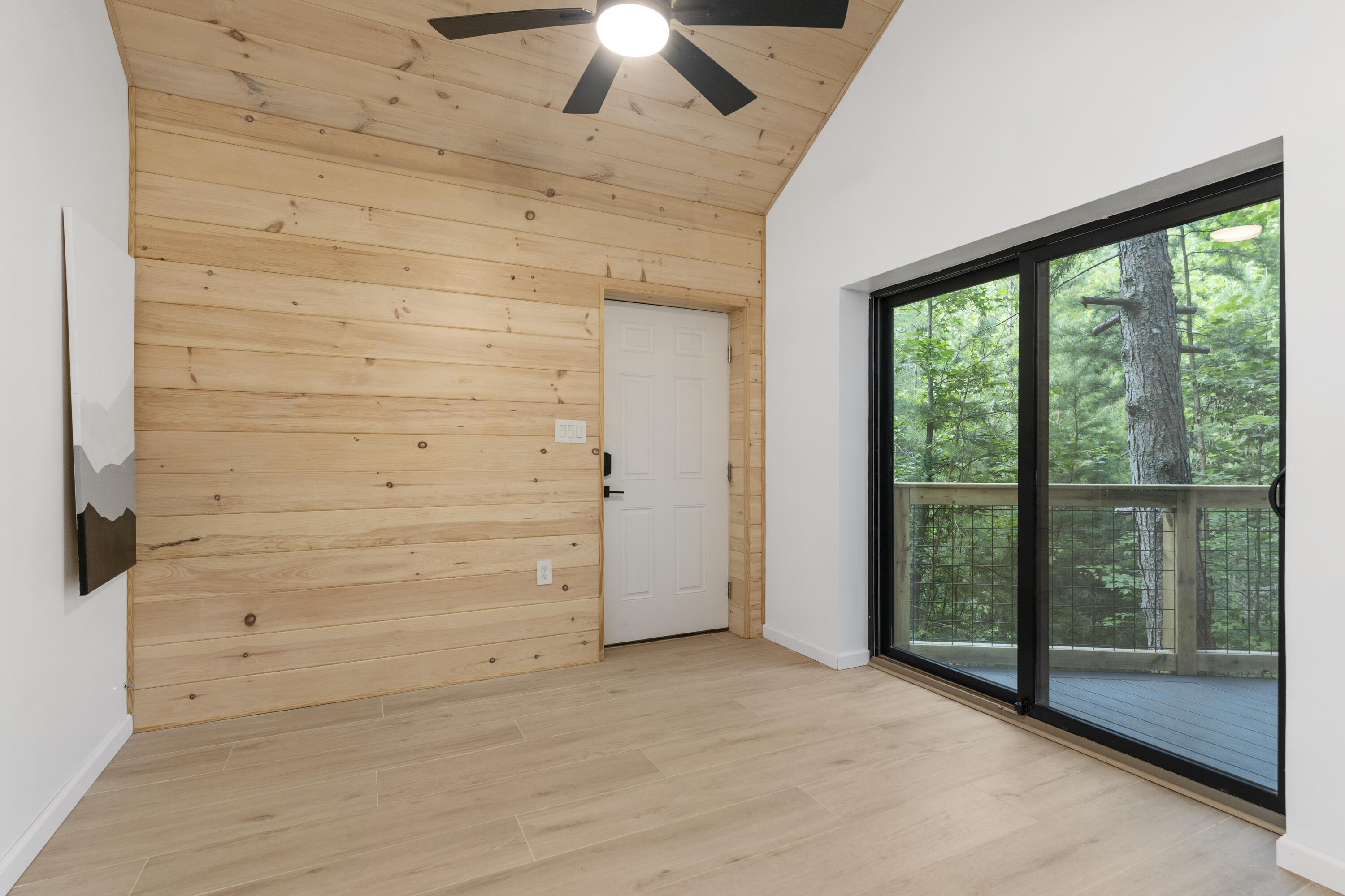 256 Deerfoot Road Road