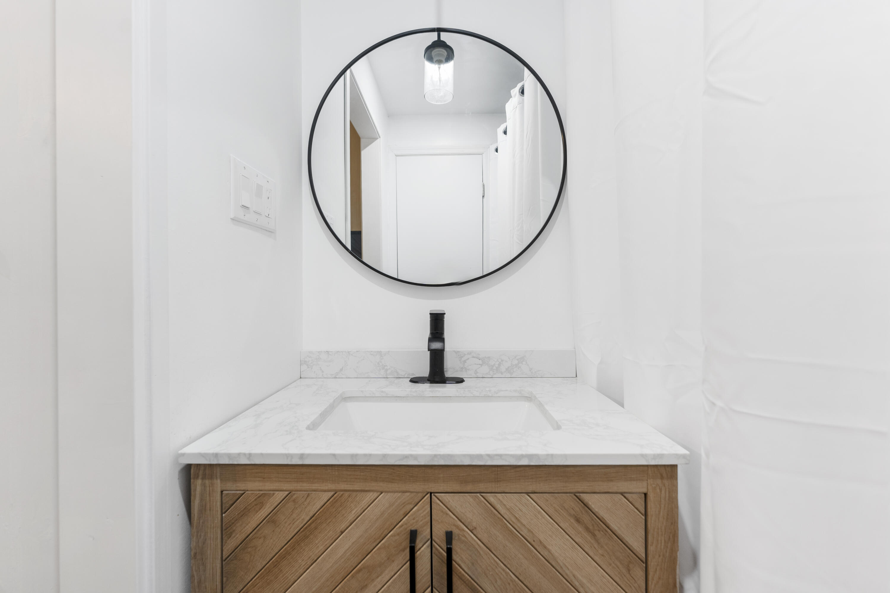 256 Deerfoot Road Road