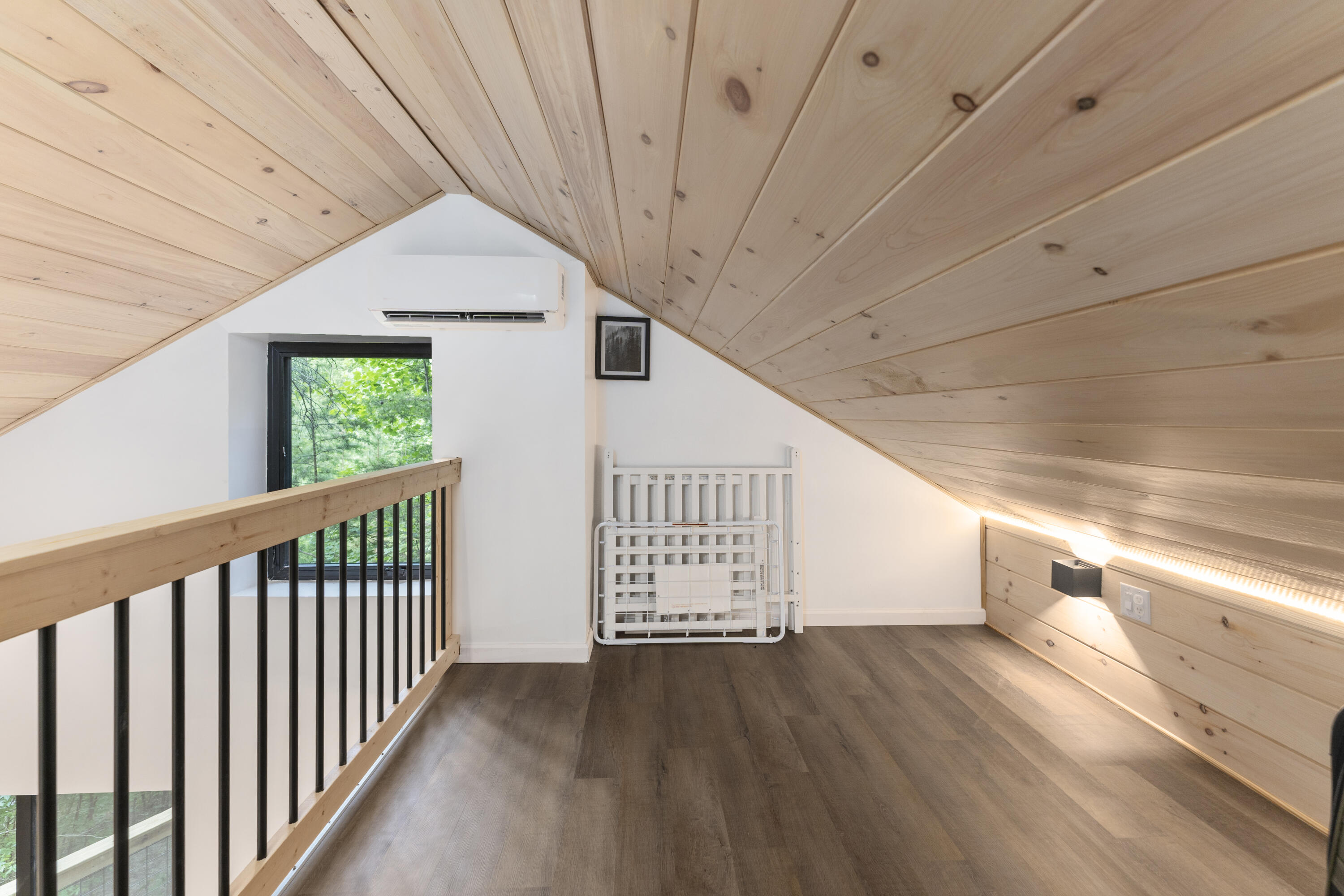 256 Deerfoot Road Road