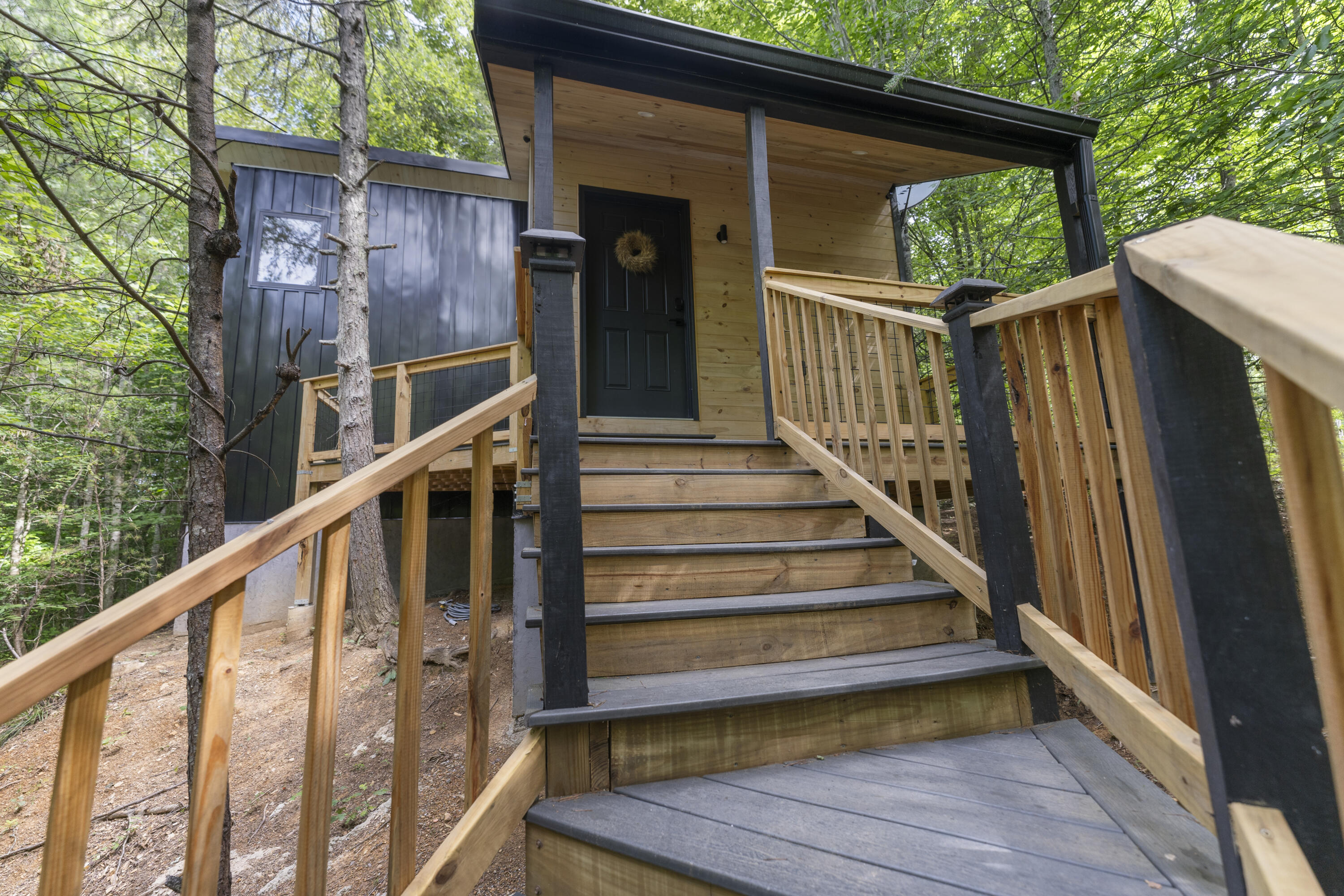 256 Deerfoot Road Road