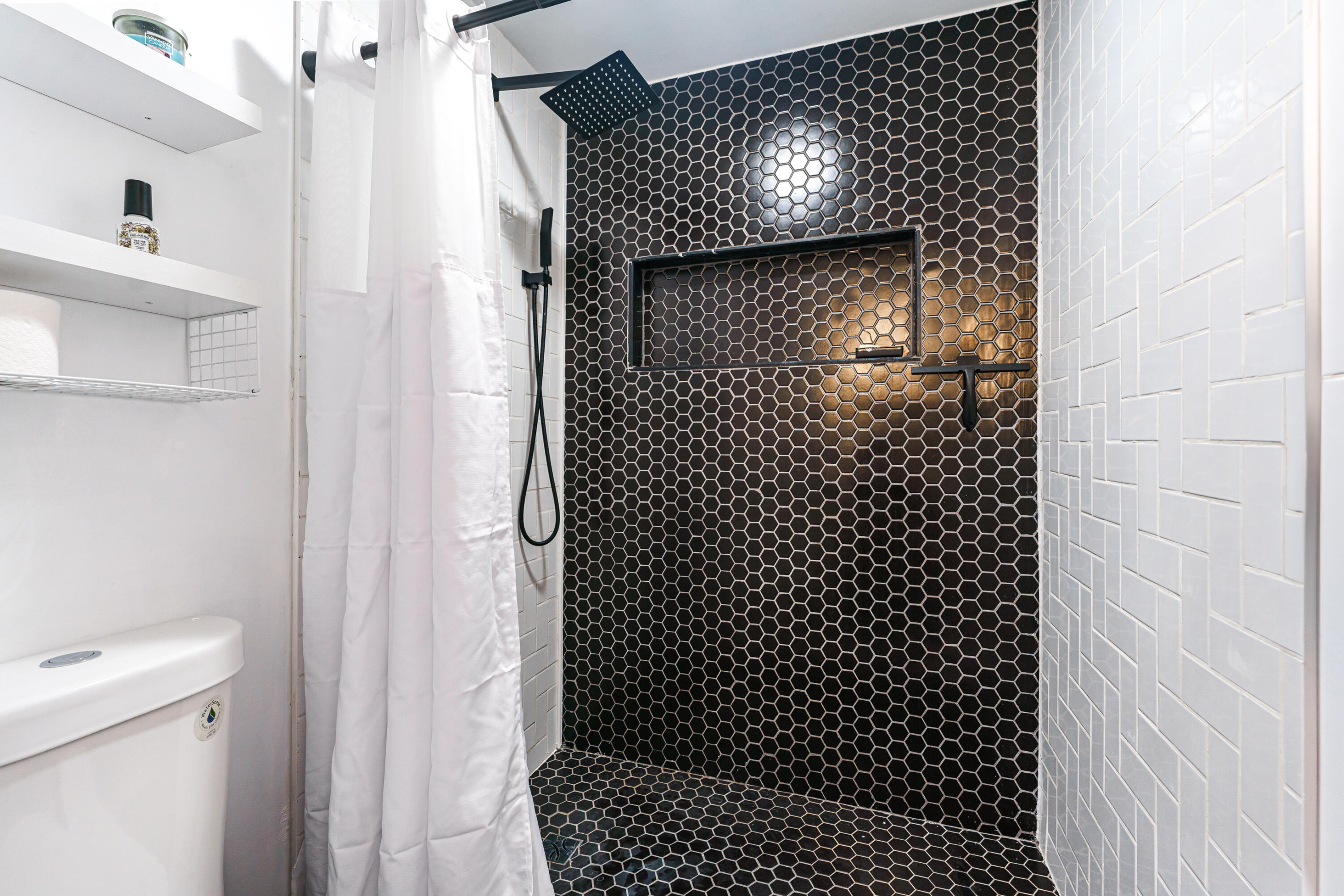 256 Deerfoot Road Road