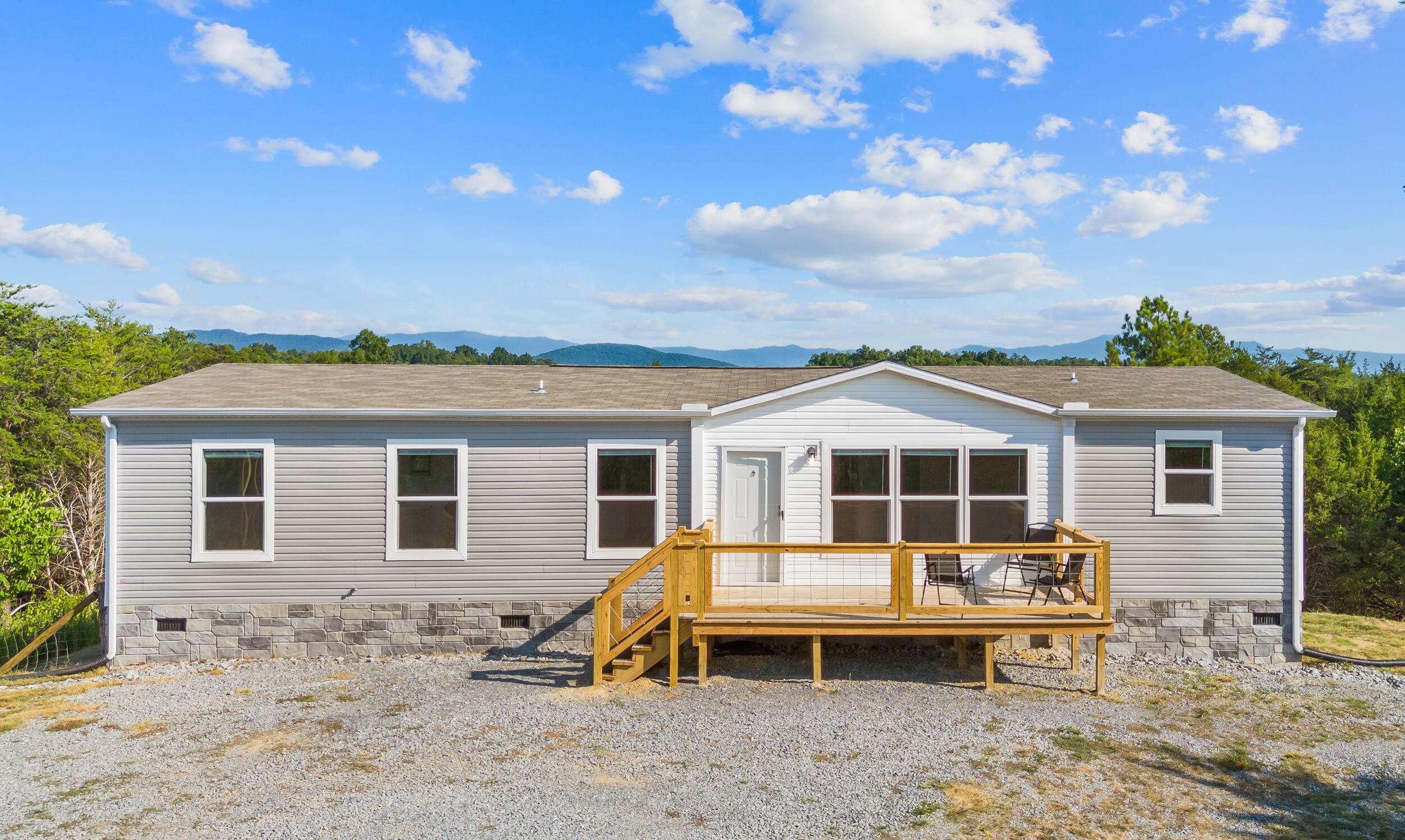 2710 Buck Horn Road Road