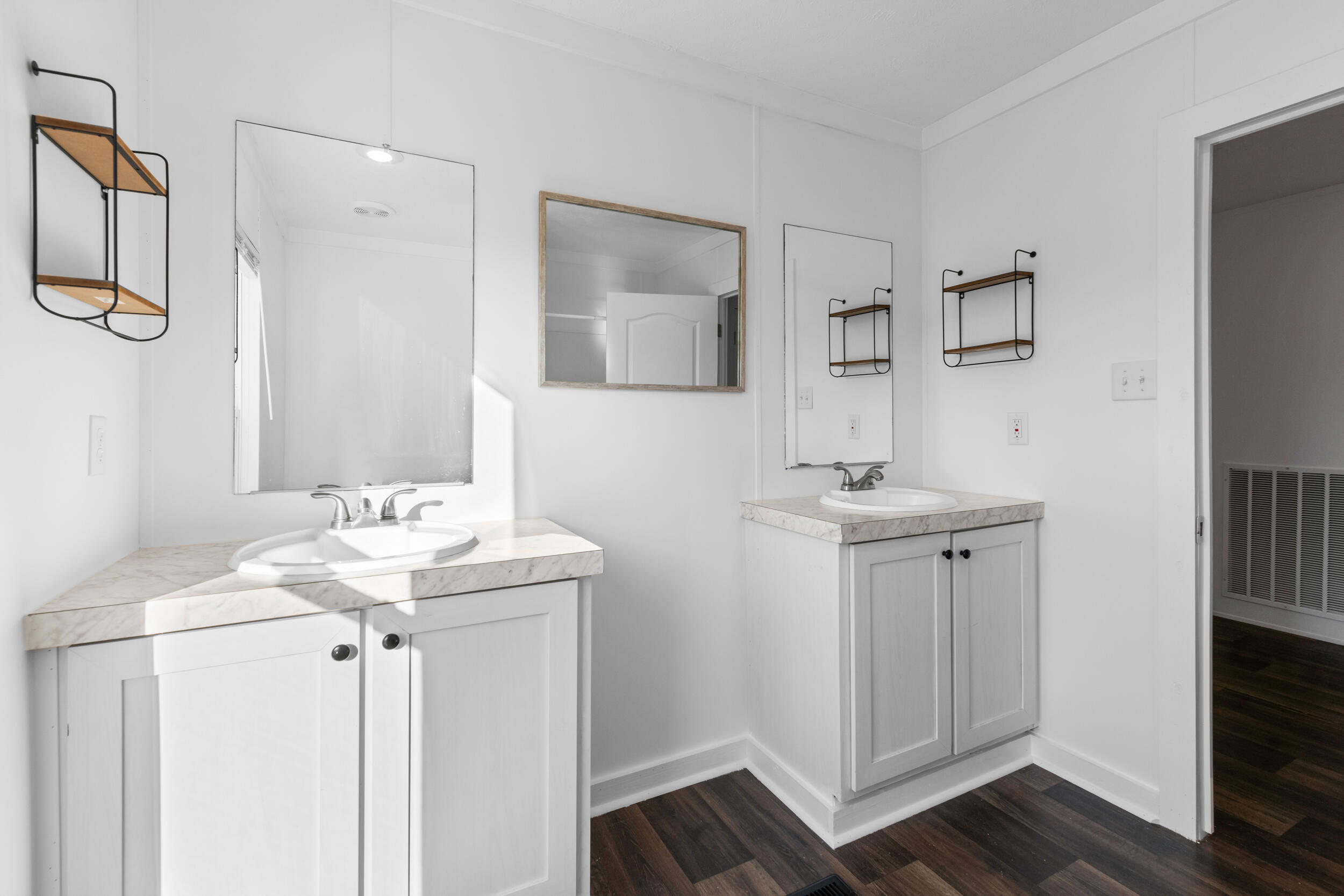 2710 Buck Horn Road Road