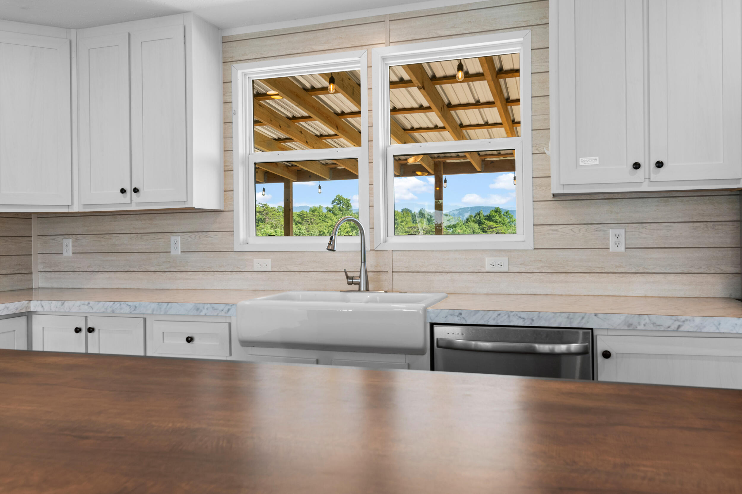 2710 Buck Horn Road Road