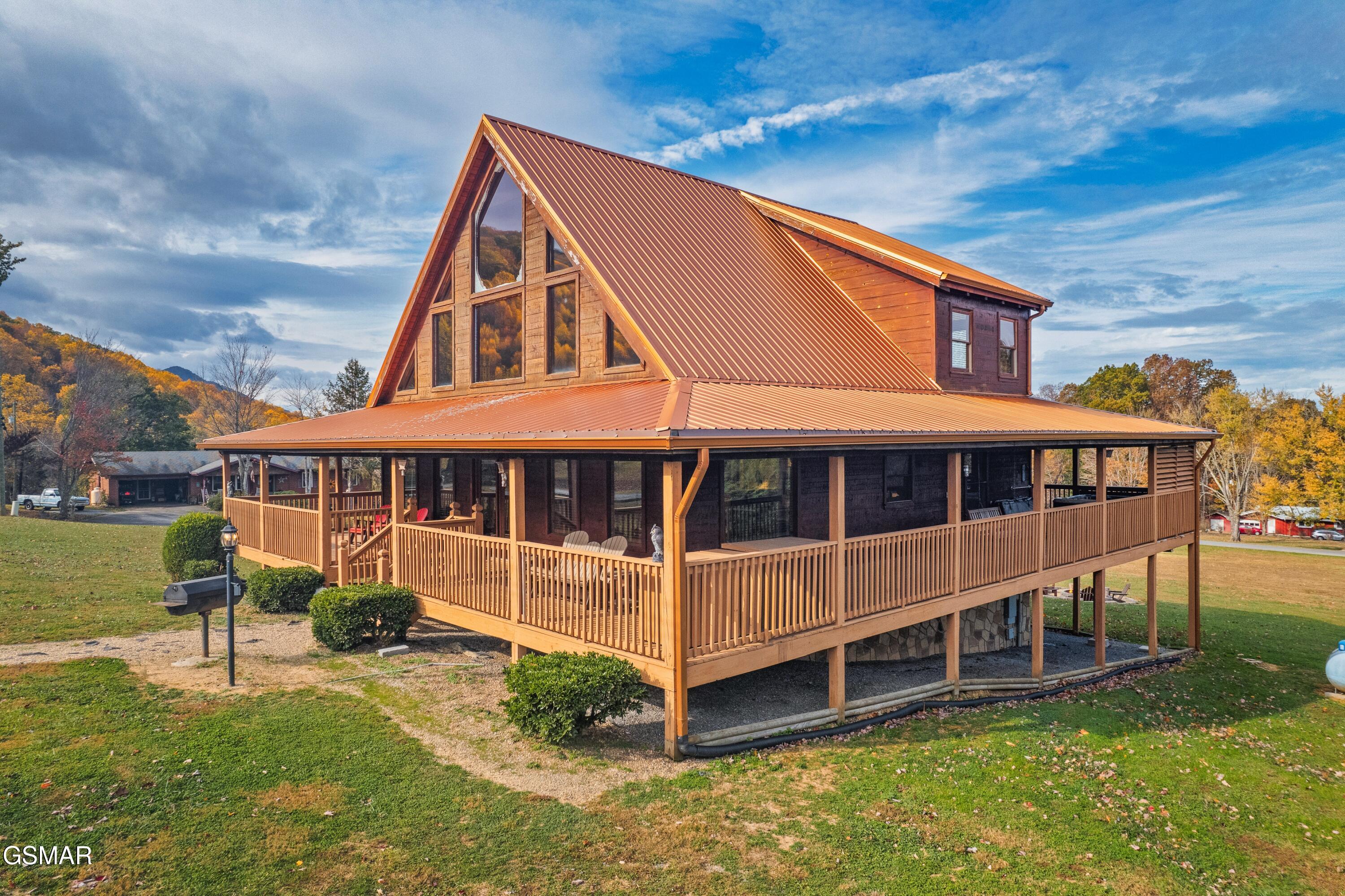 3205 Grinders Way Way