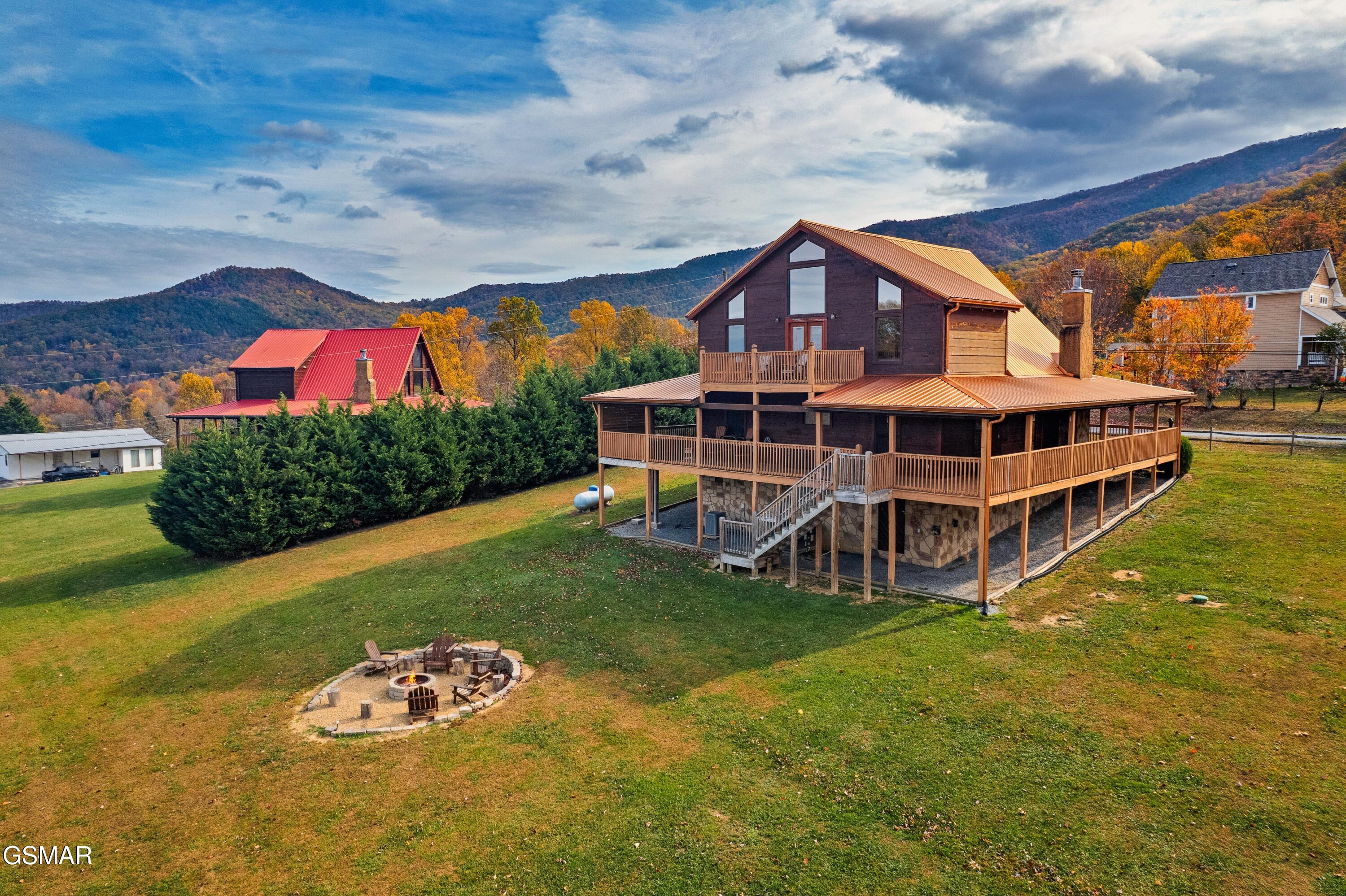 3205 Grinders Way Way