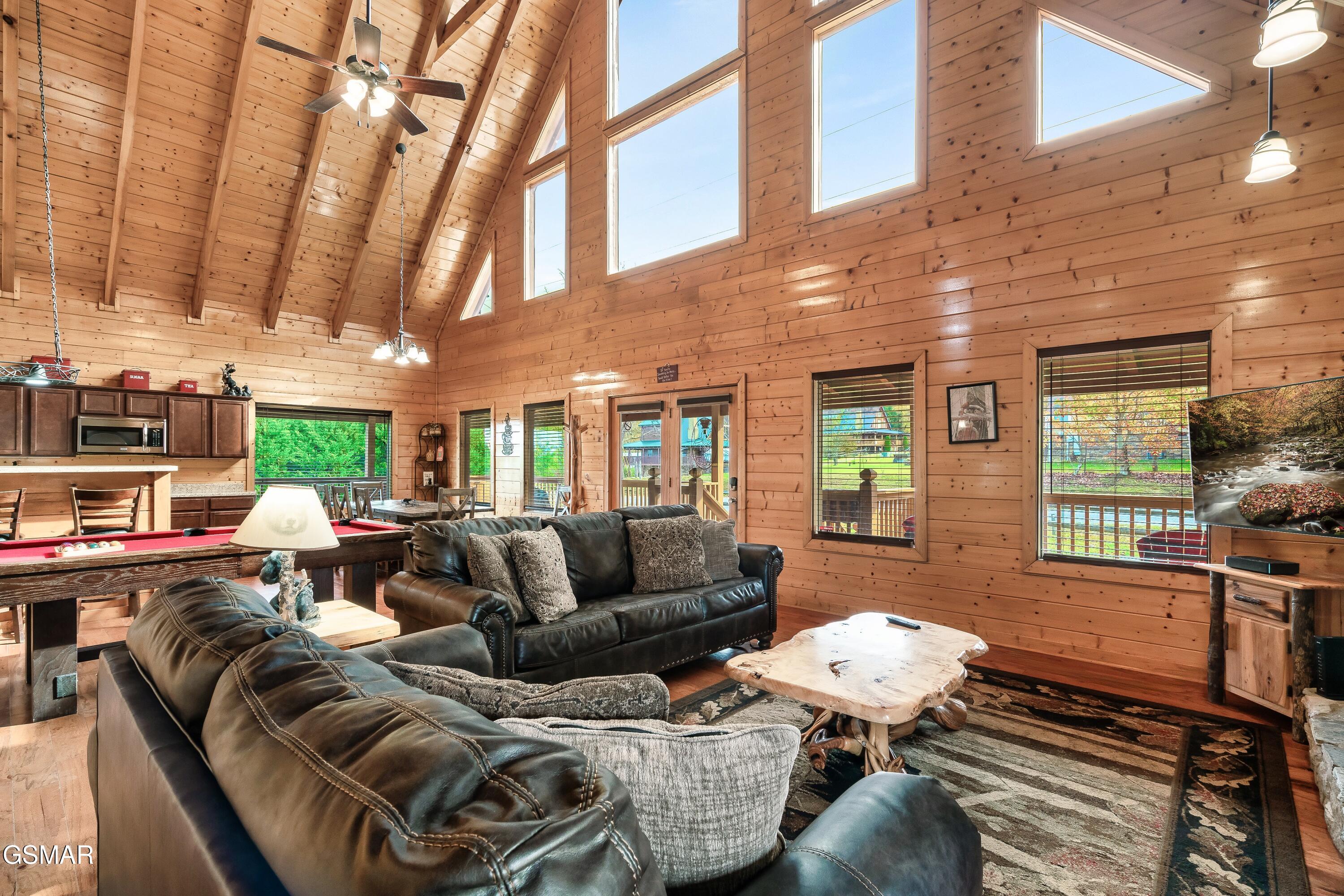 3205 Grinders Way Way