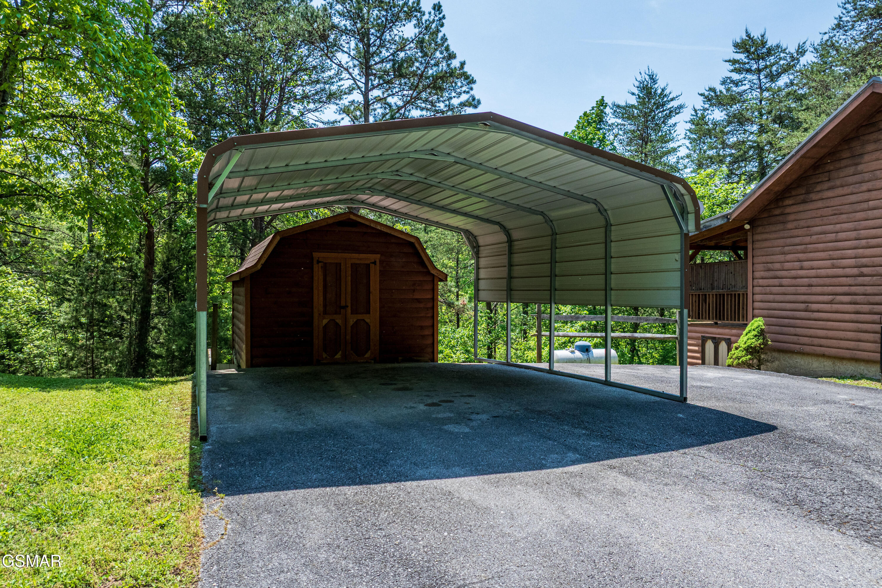 2917 Barnes Drive Drive