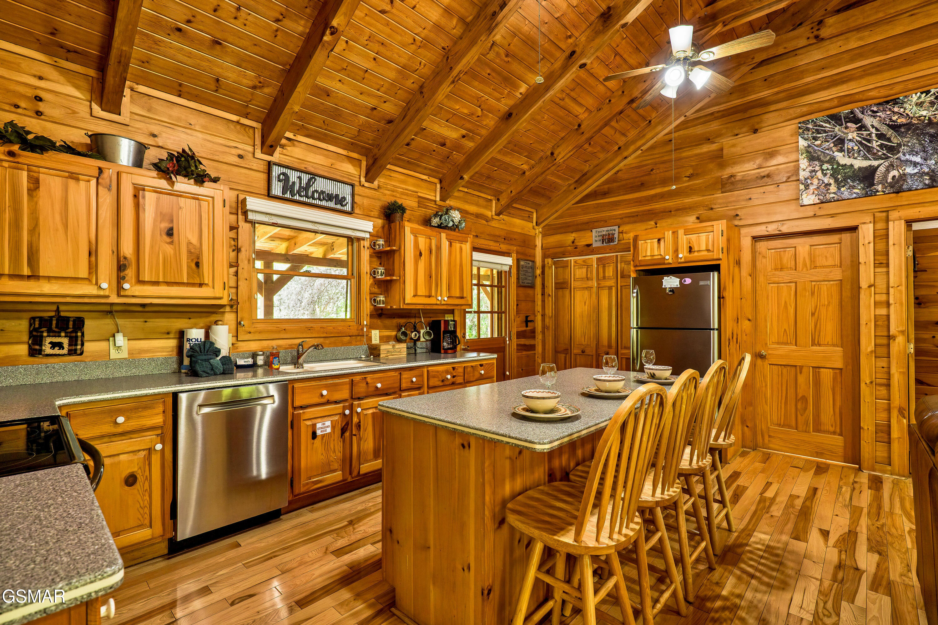 2917 Barnes Drive Drive