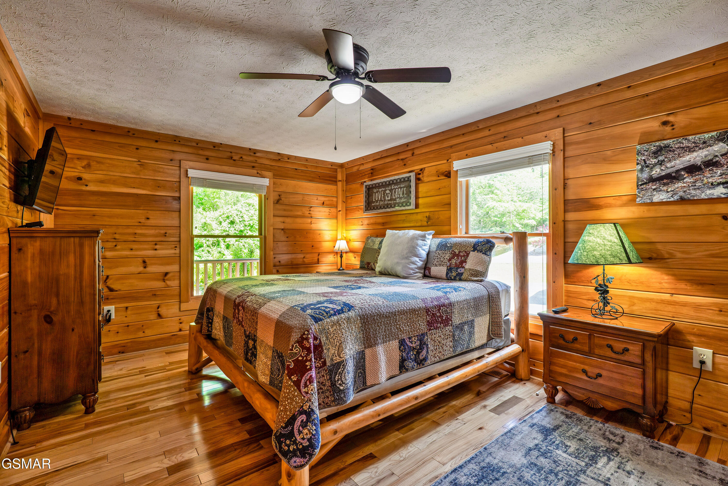 2917 Barnes Drive Drive