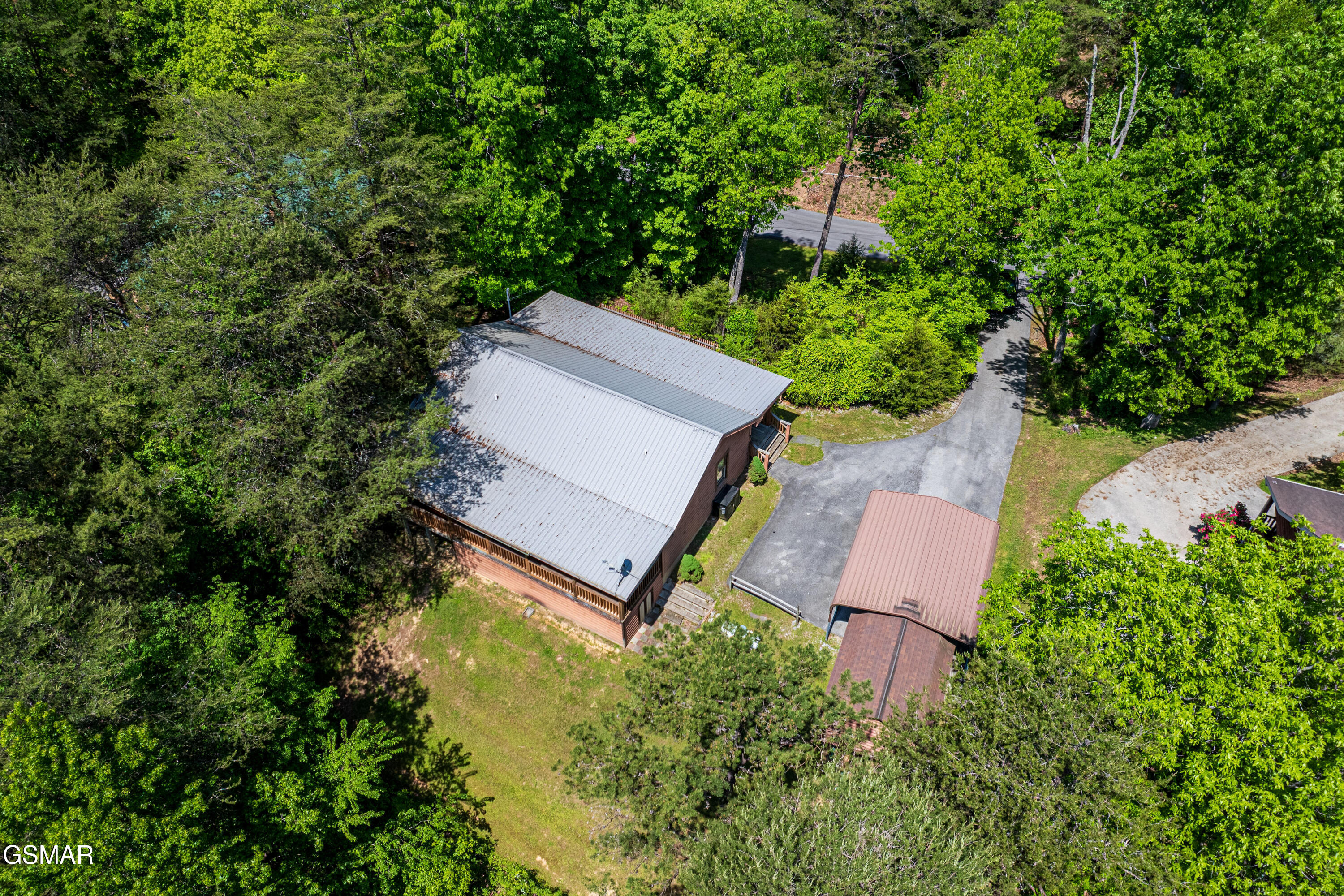 2917 Barnes Drive Drive