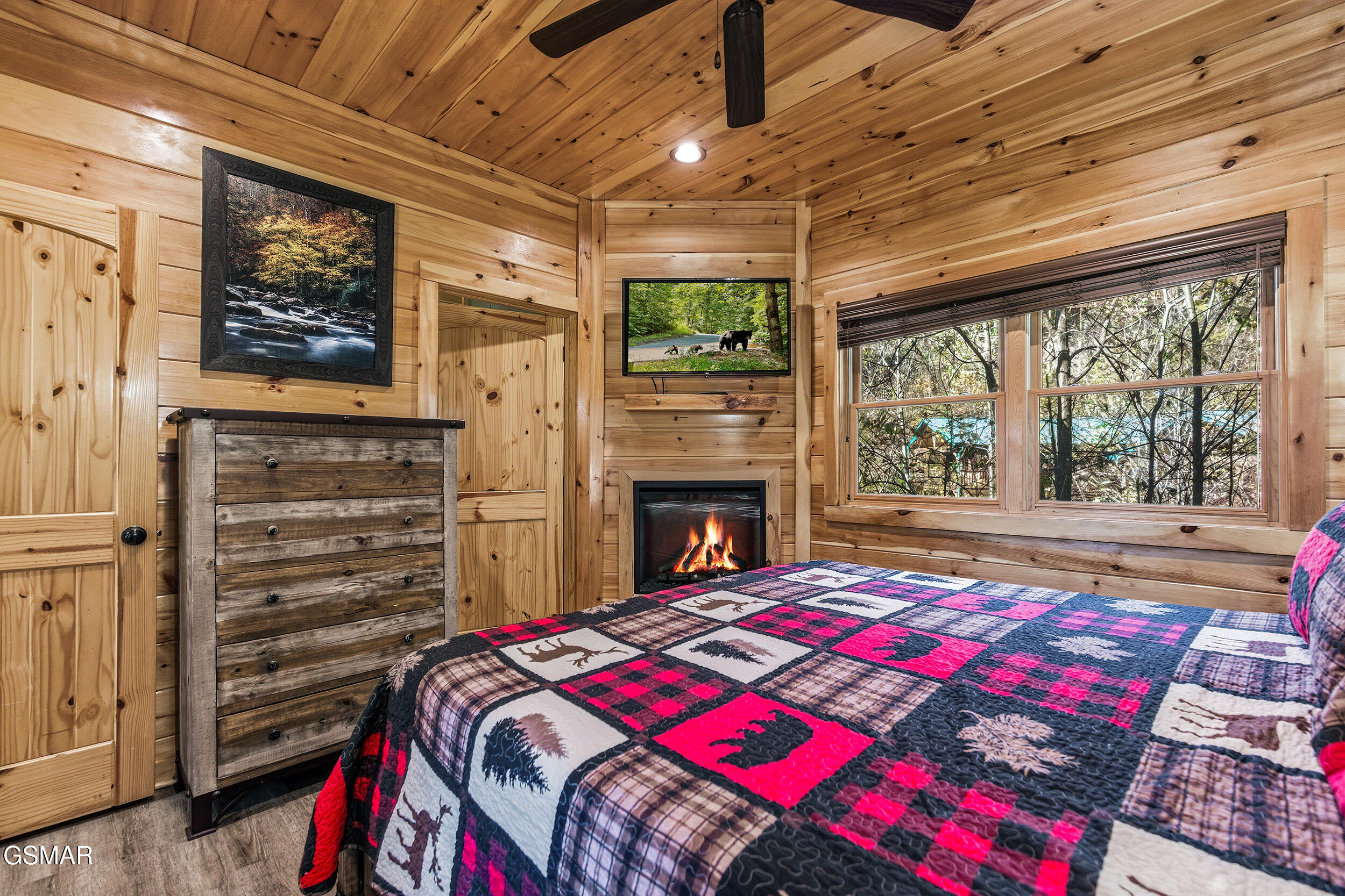 655 Gatlinburg Falls Way Way