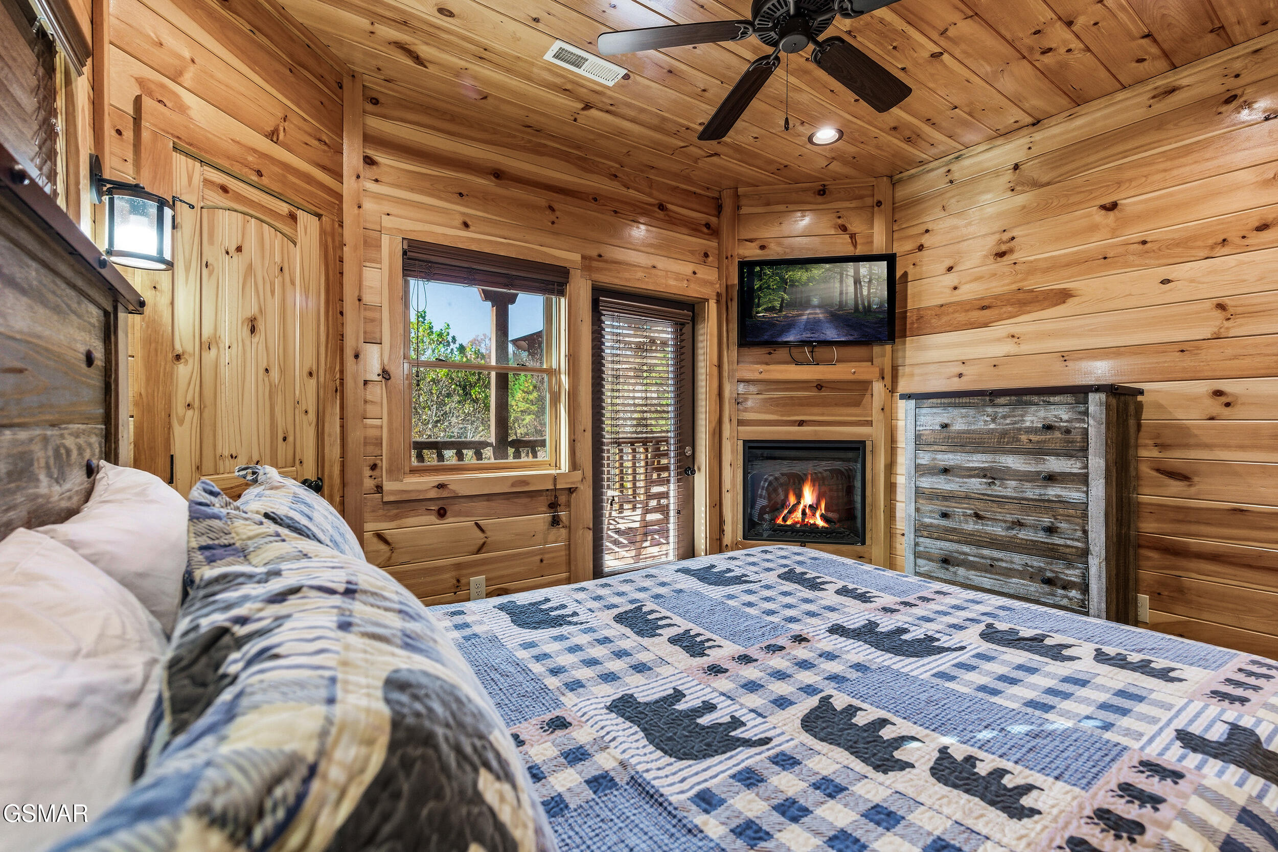 655 Gatlinburg Falls Way Way