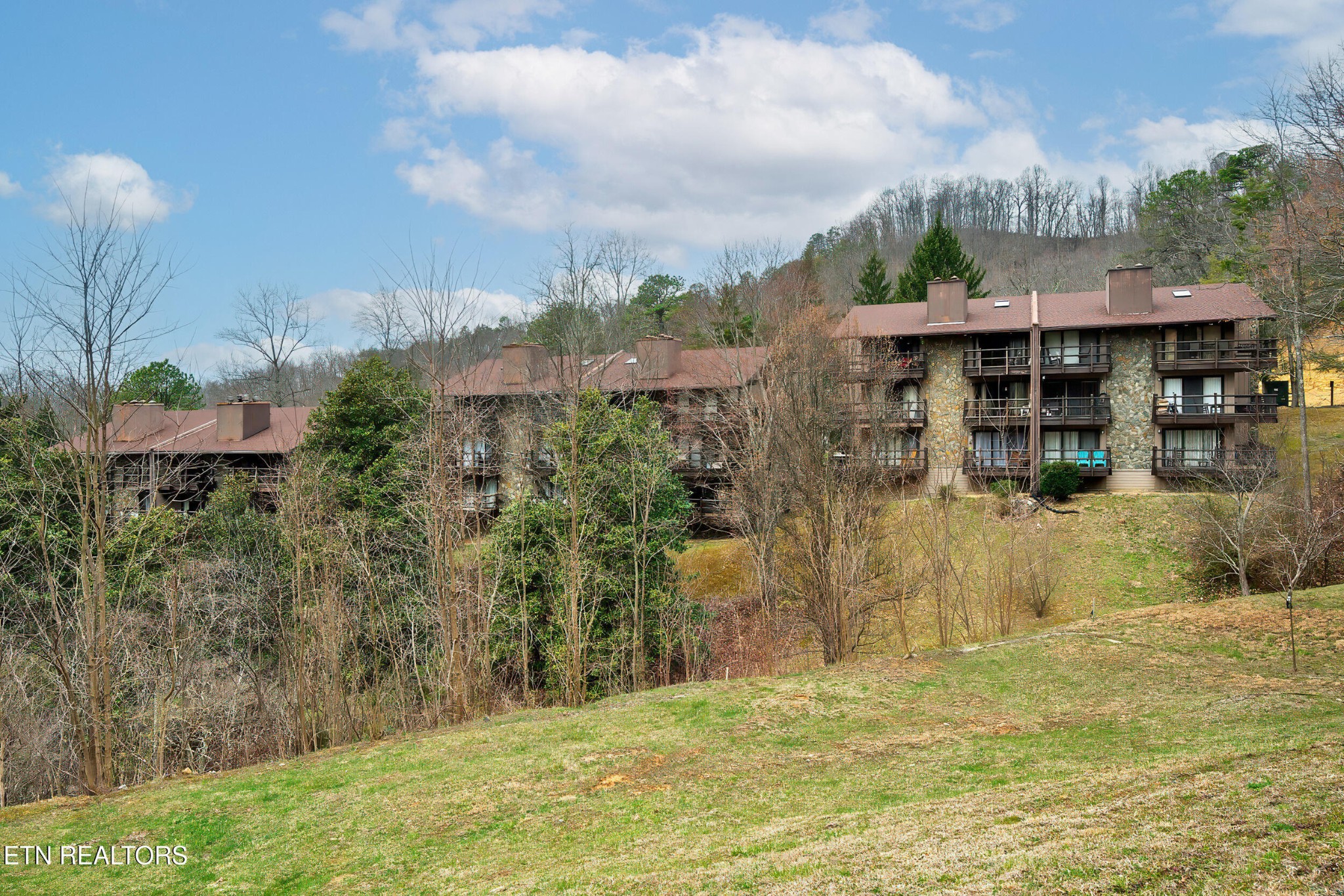 1081 Cove Rd Unit: 832