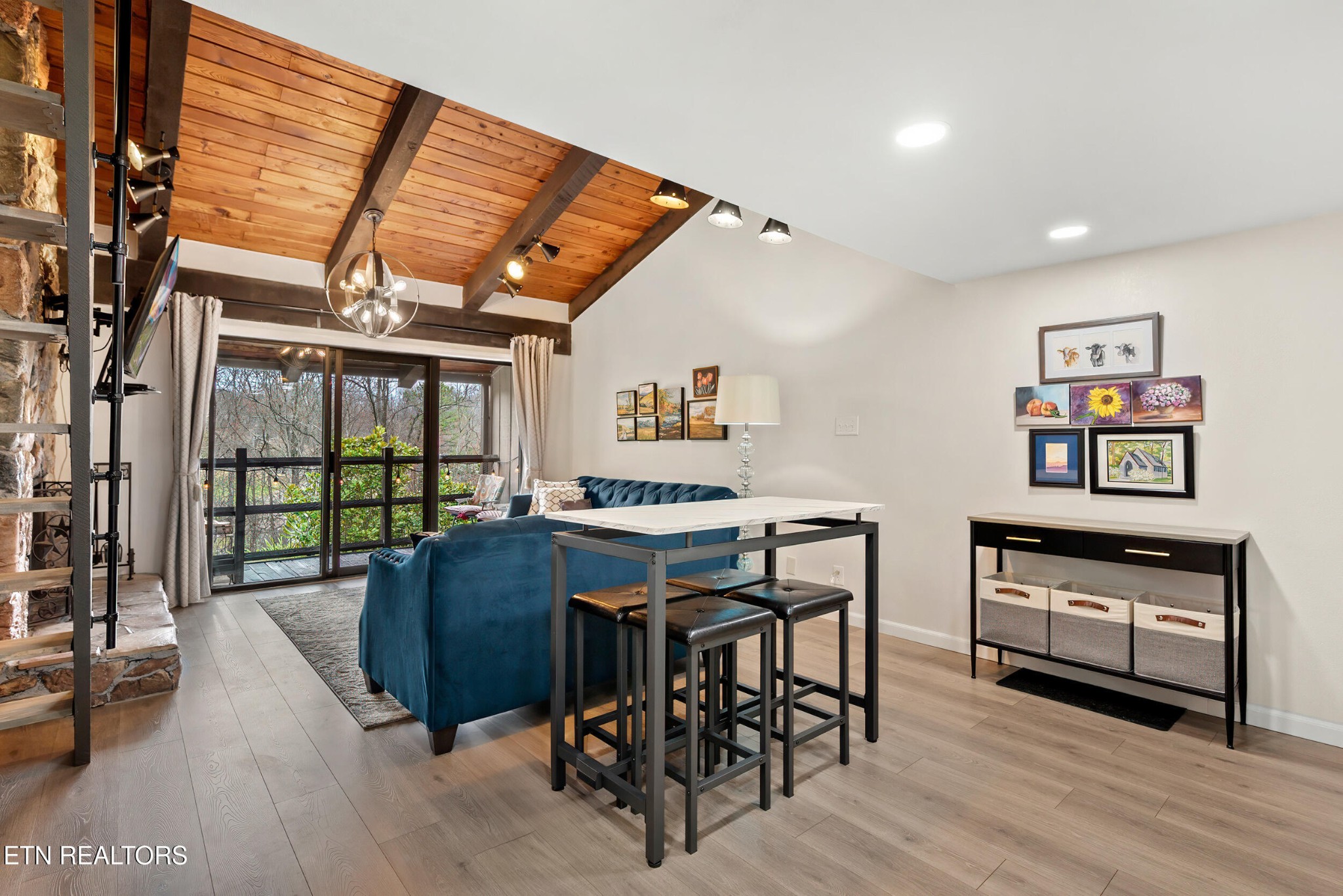 1081 Cove Rd Unit: 832