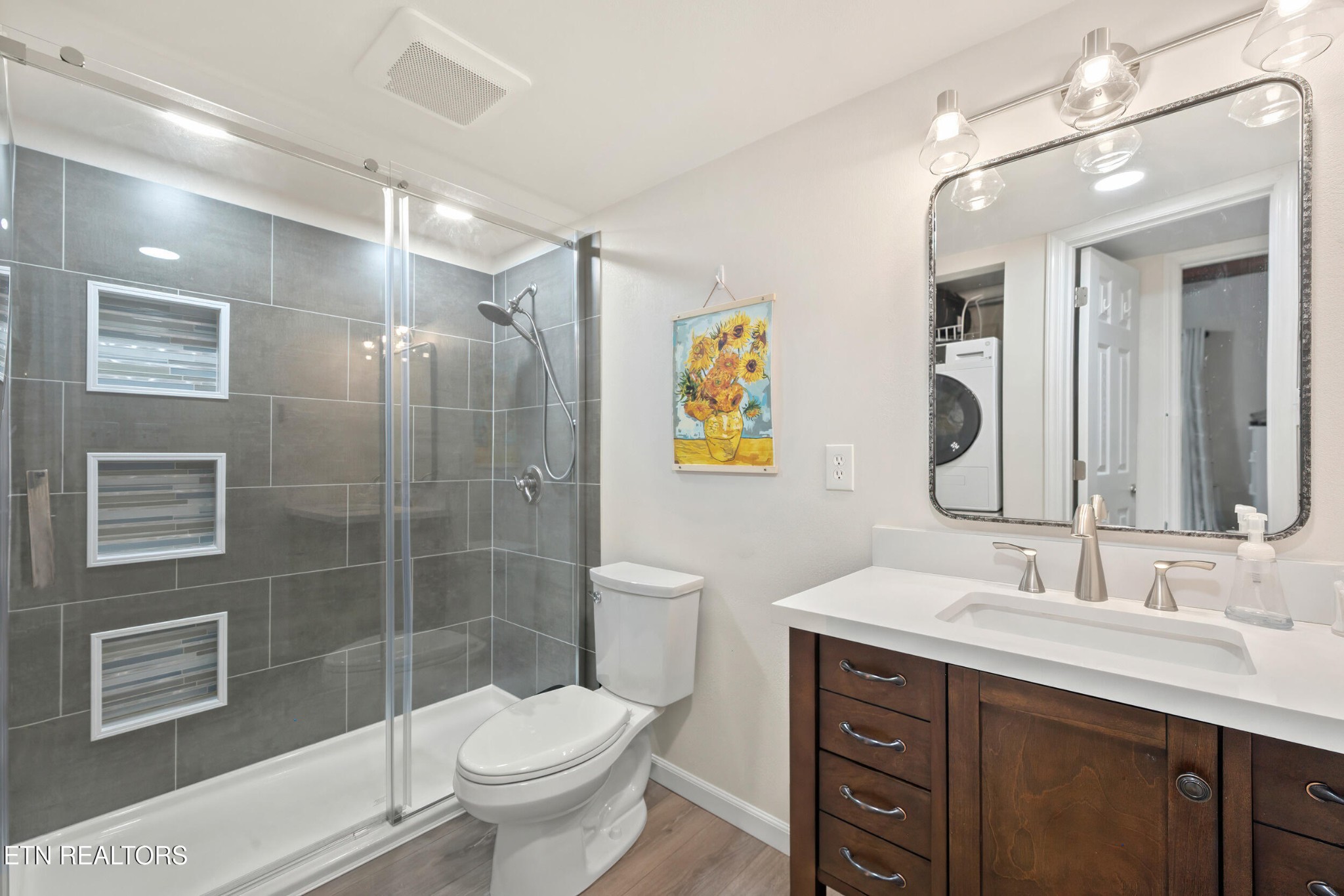 1081 Cove Rd Unit: 832
