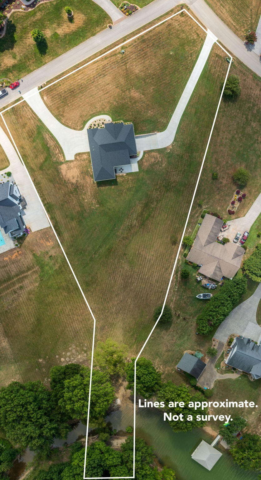 107 Duck Pond Drive