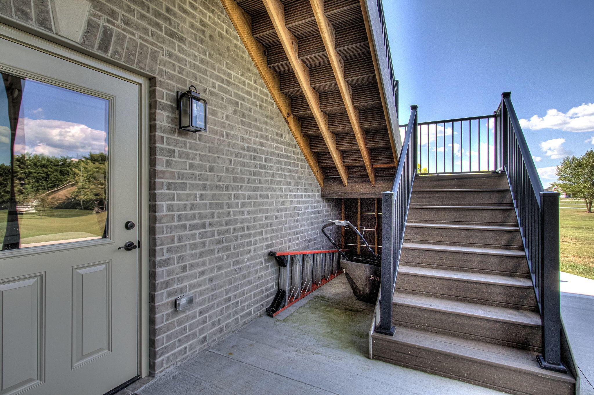 107 Duck Pond Drive