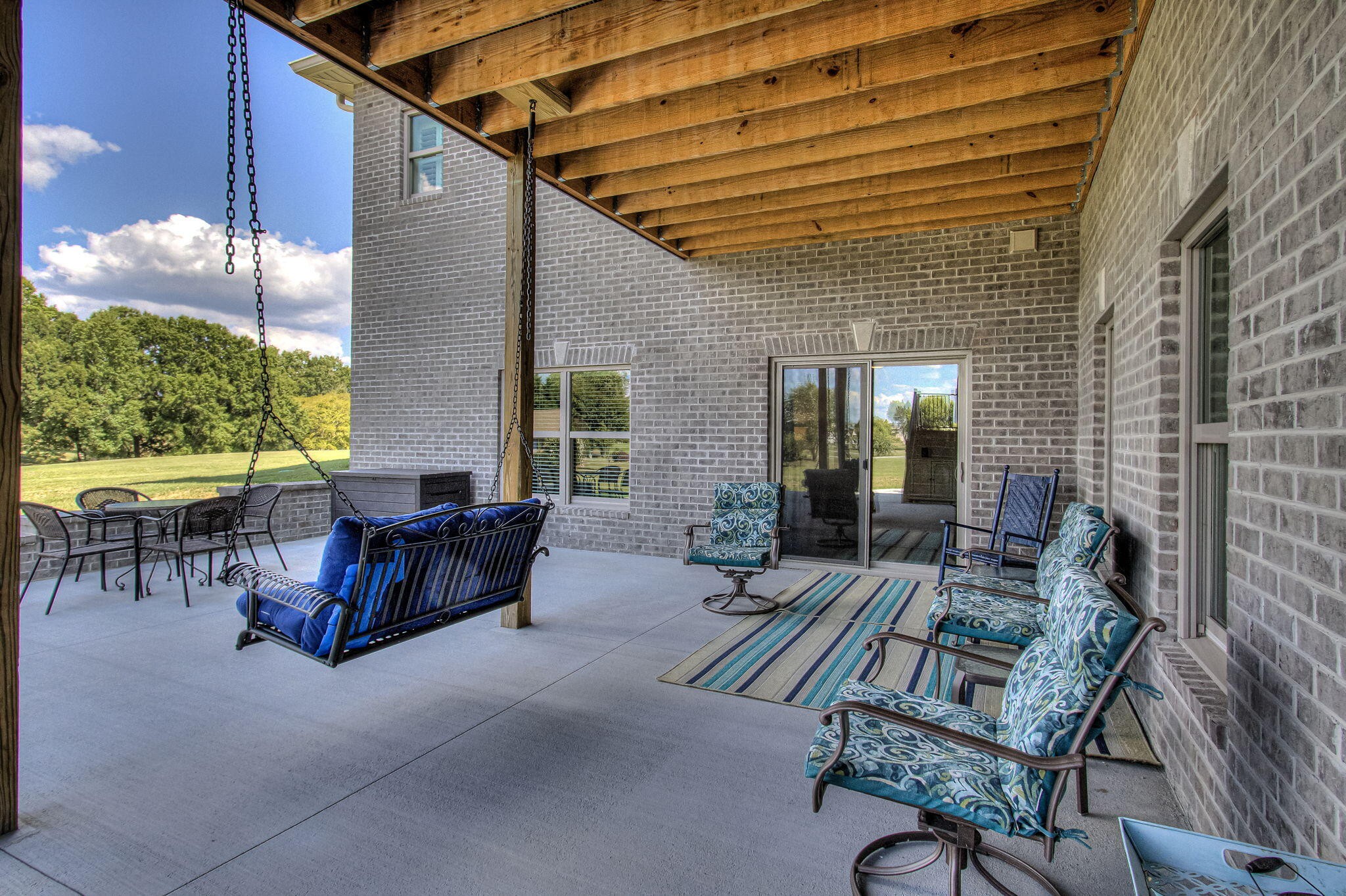 107 Duck Pond Drive