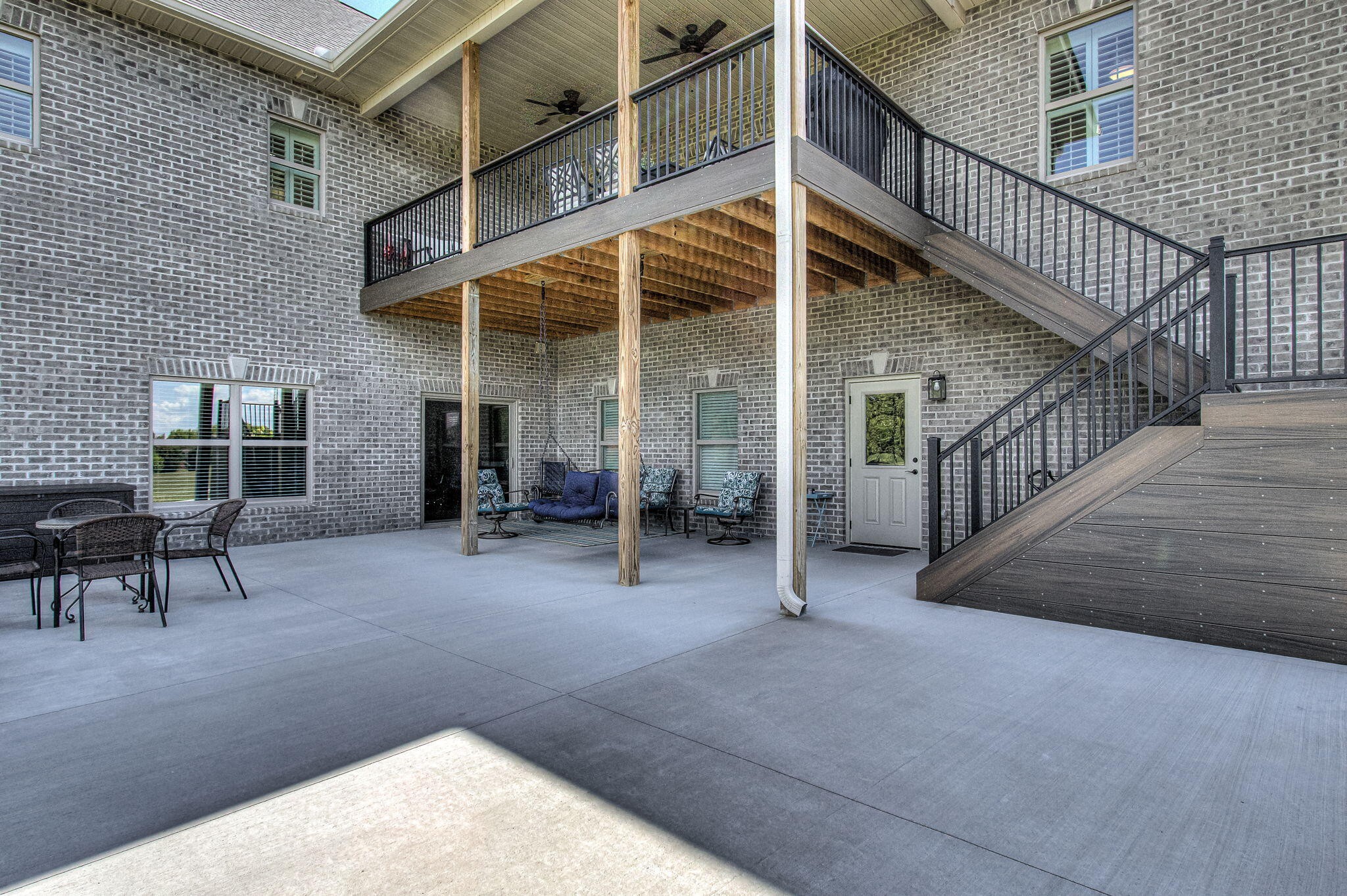 107 Duck Pond Drive