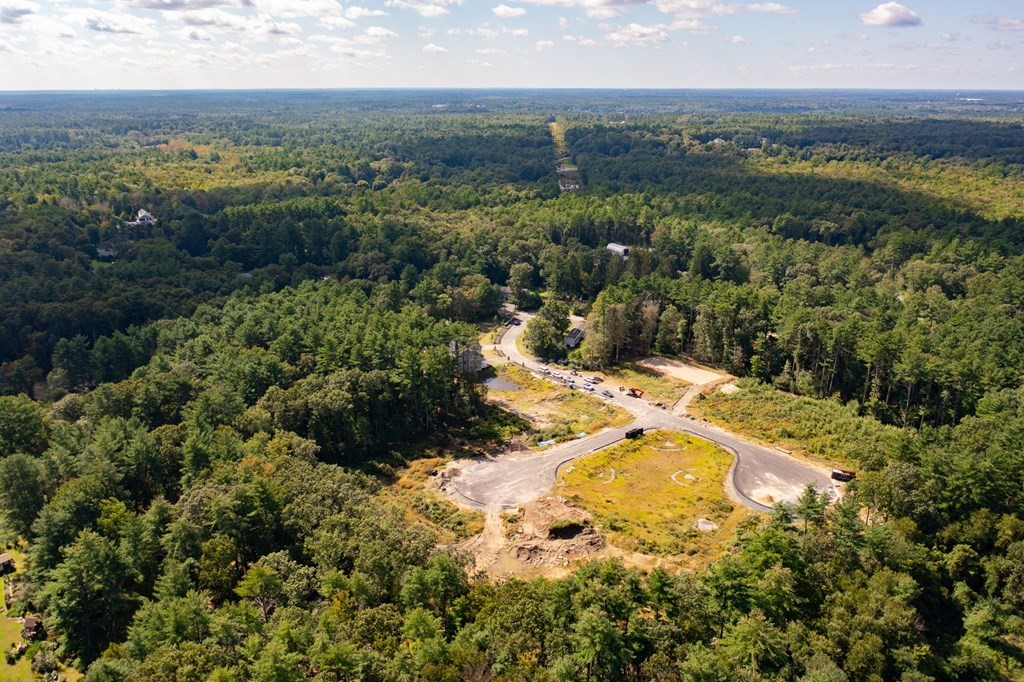 13 Howland Trail # 7