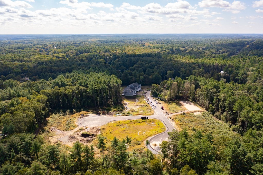 13 Howland Trail # 7